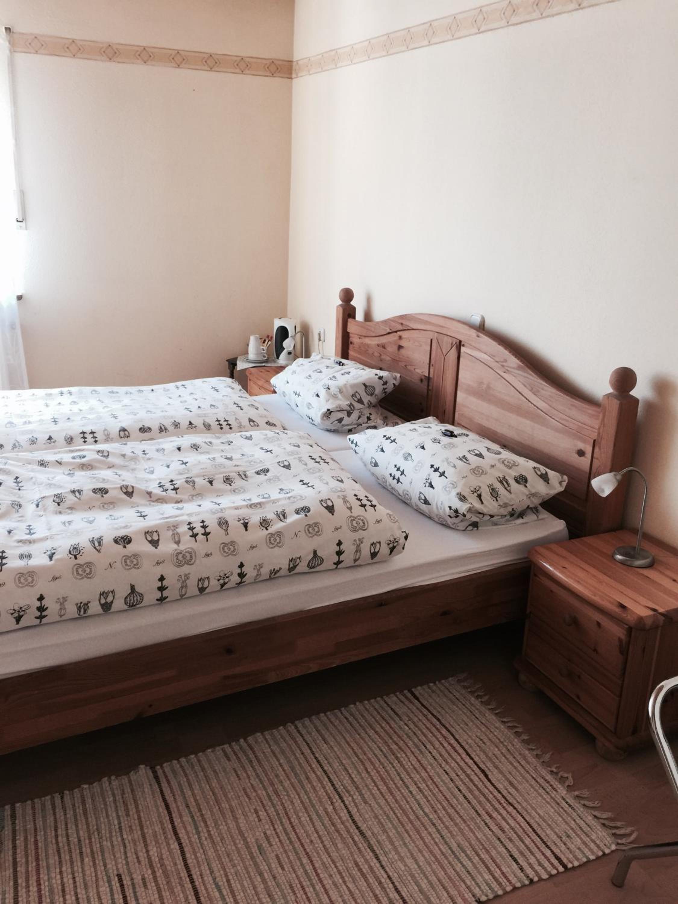 Standard Double Room - Photo 11