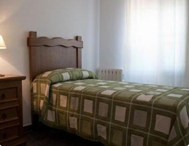 Two-Bedroom Villa - Photo 2