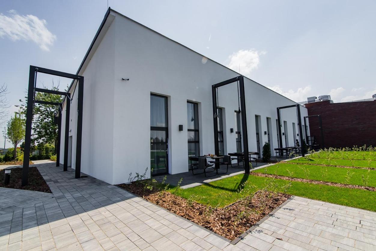 Double or Twin Room with Garden View - Photo 5