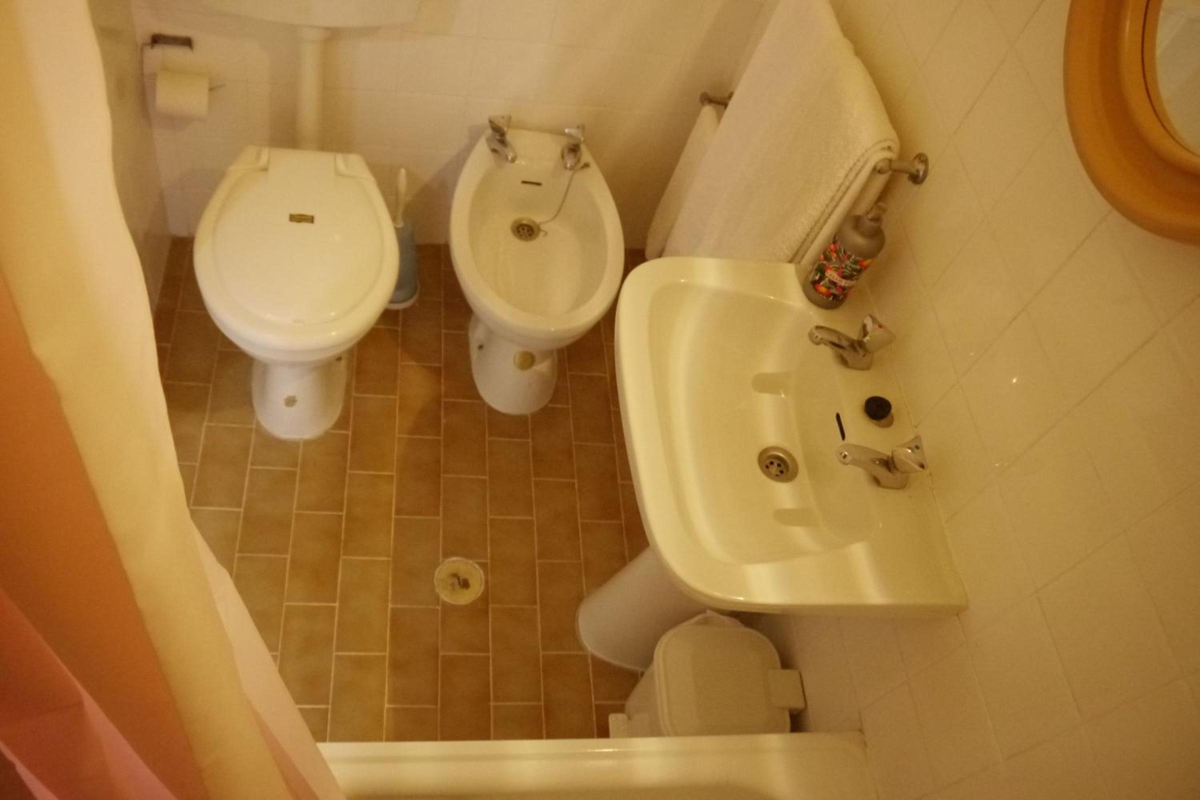 Quadruple Room - Photo 4