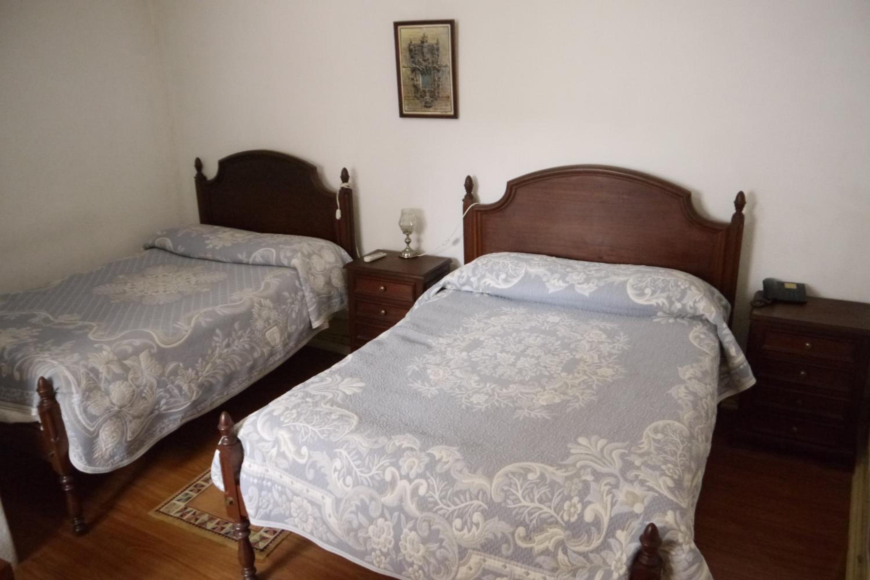 Quadruple Room - Photo 1