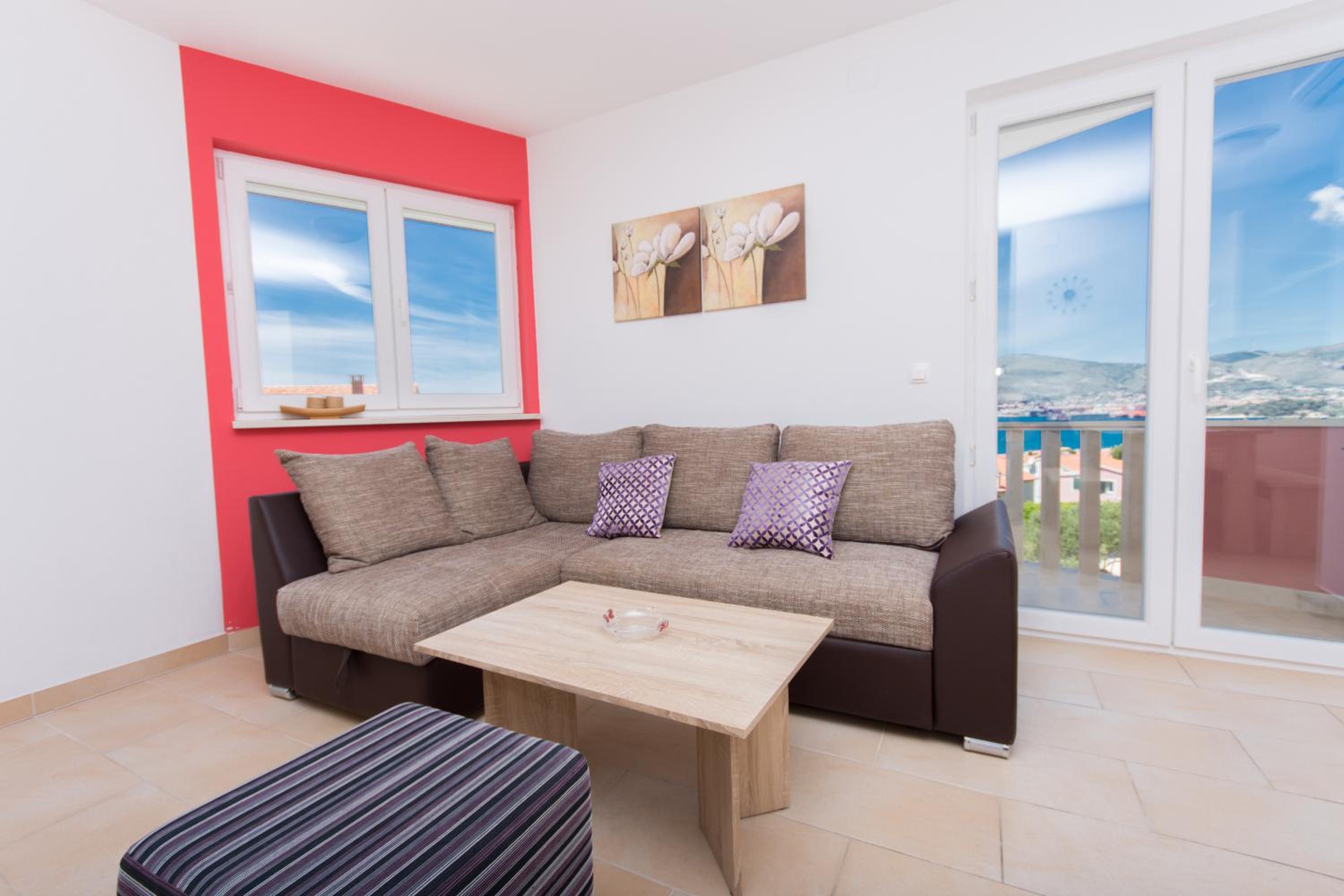 Apartment With Sea View