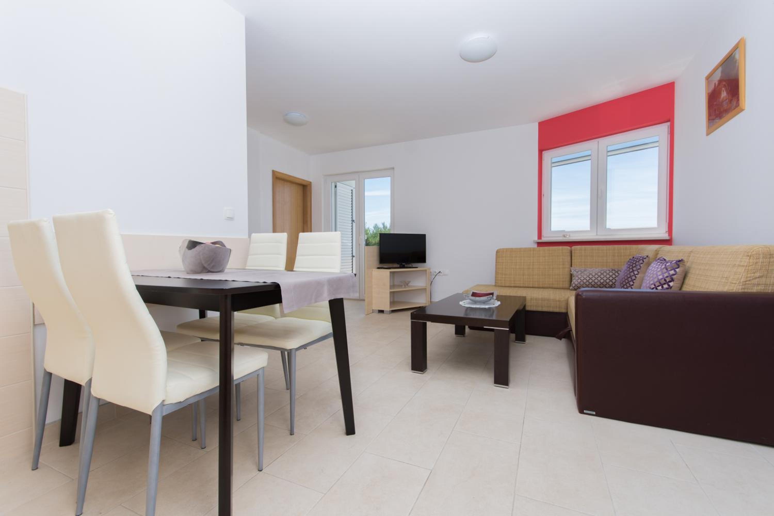 Apartment With Sea View