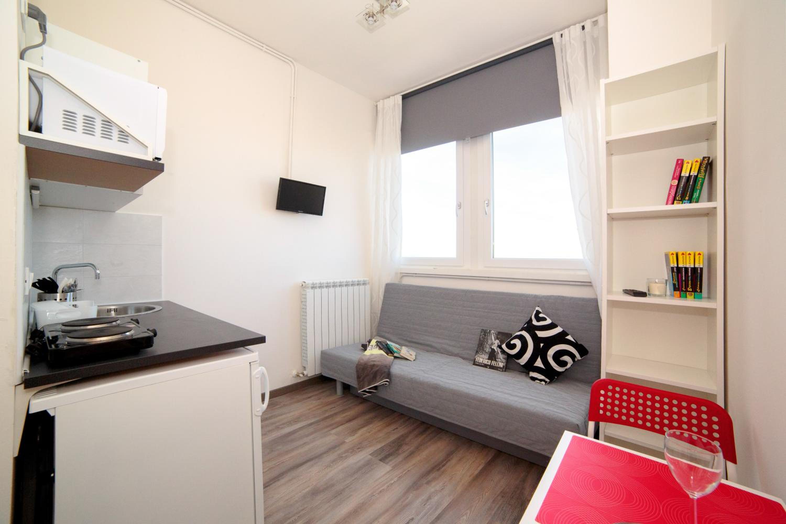 Studio Apartment