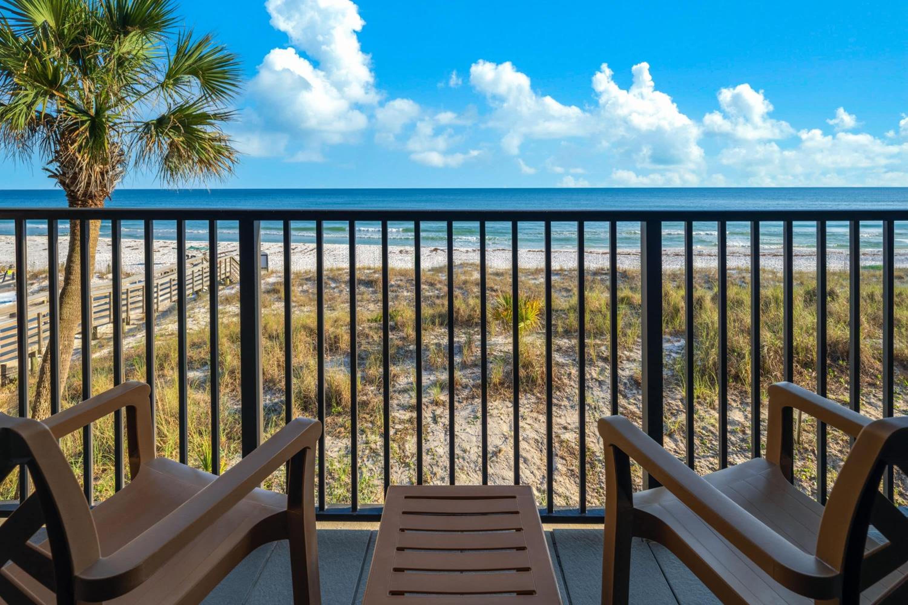 Bahama One-Bedroom Suite with Two Double Beds and Gulf View photo 3