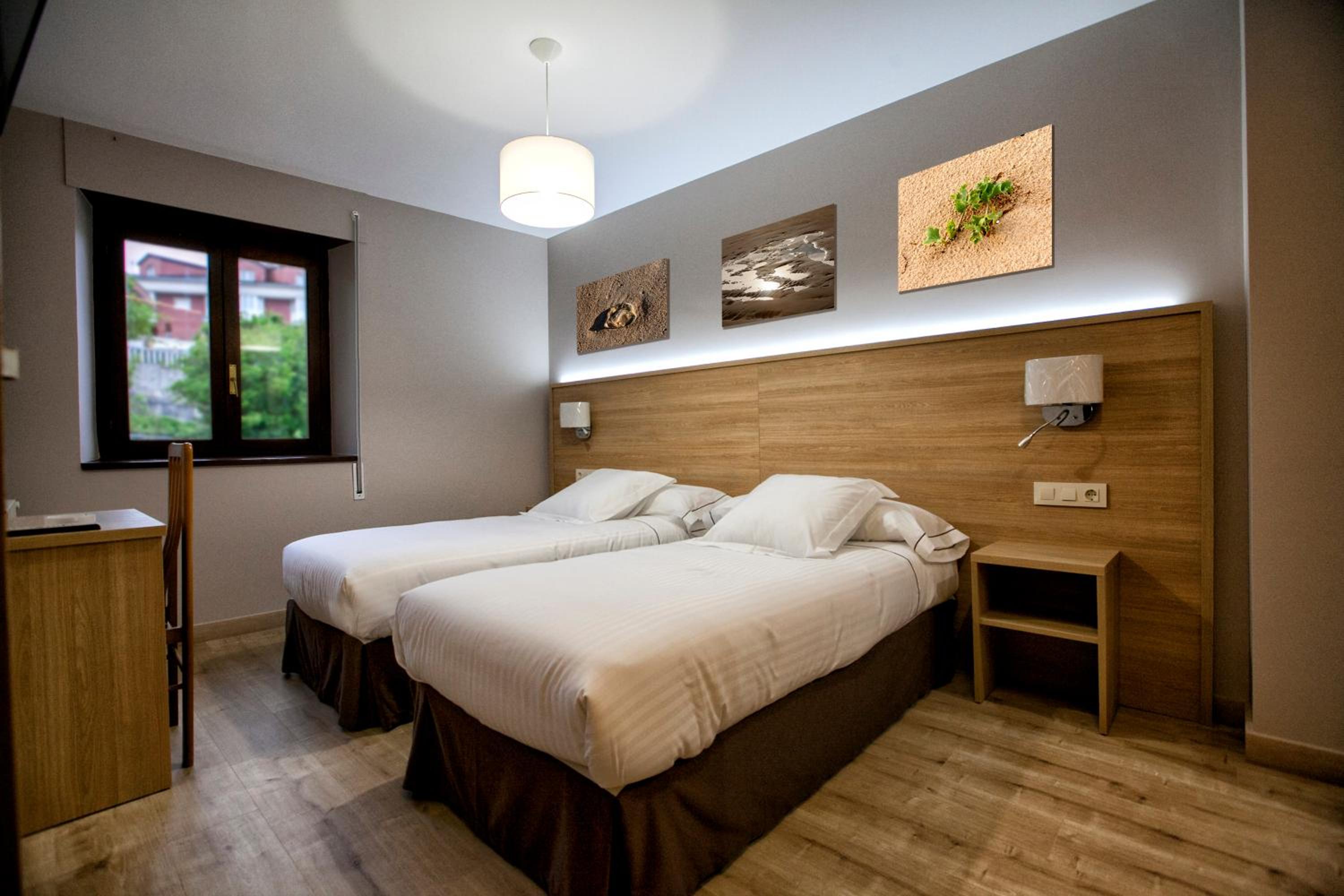 Habitación Doble con Baño Privado