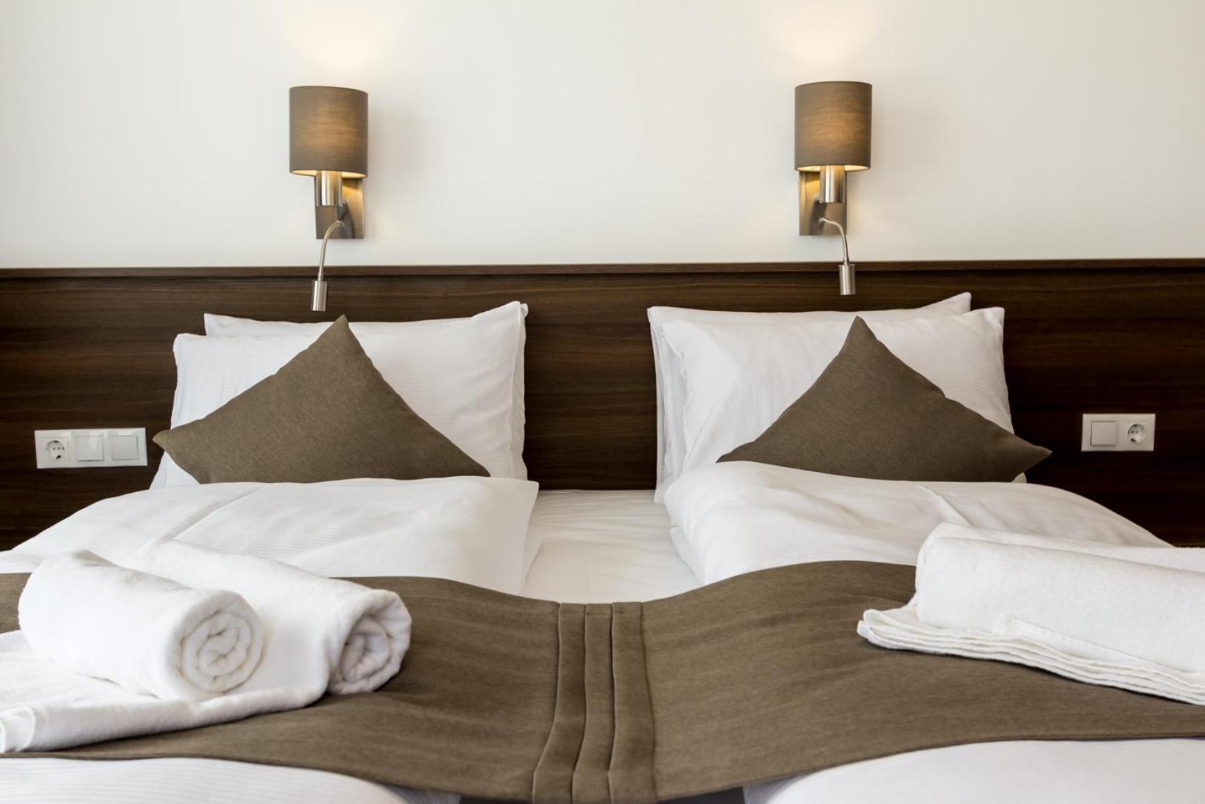Superior Double Room with Balcony photo 2