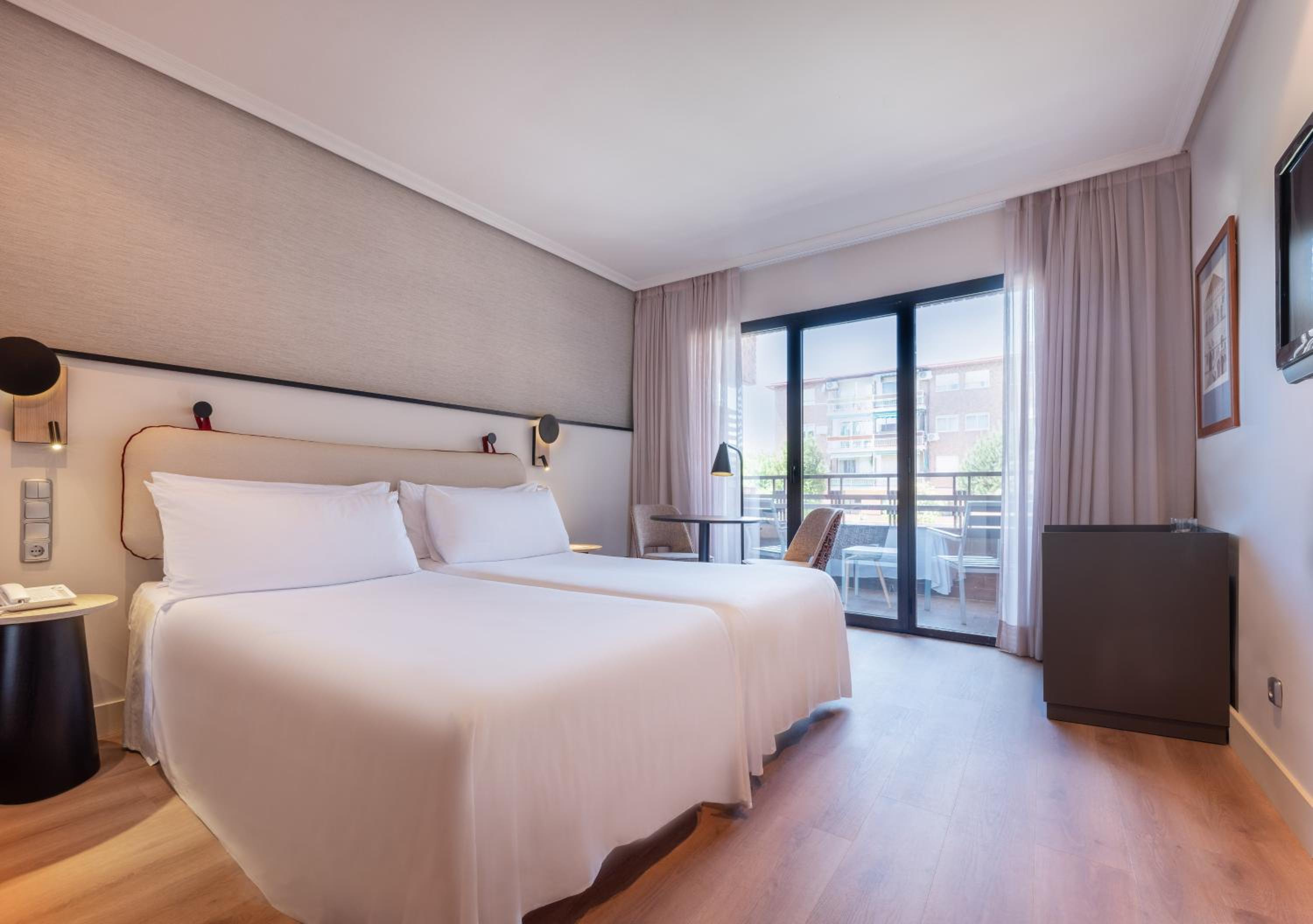 Standard Room with terrace - Photo 2