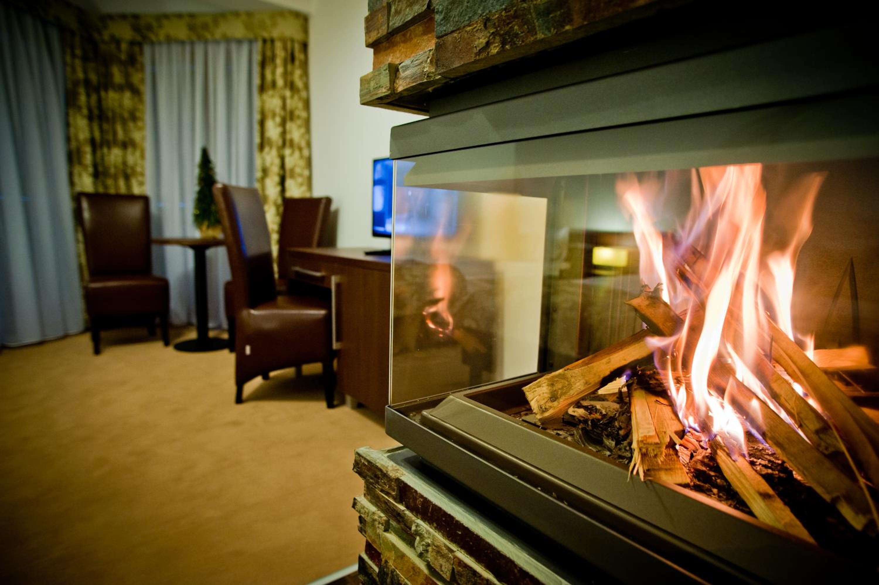 Quadruple Room with Fireplace