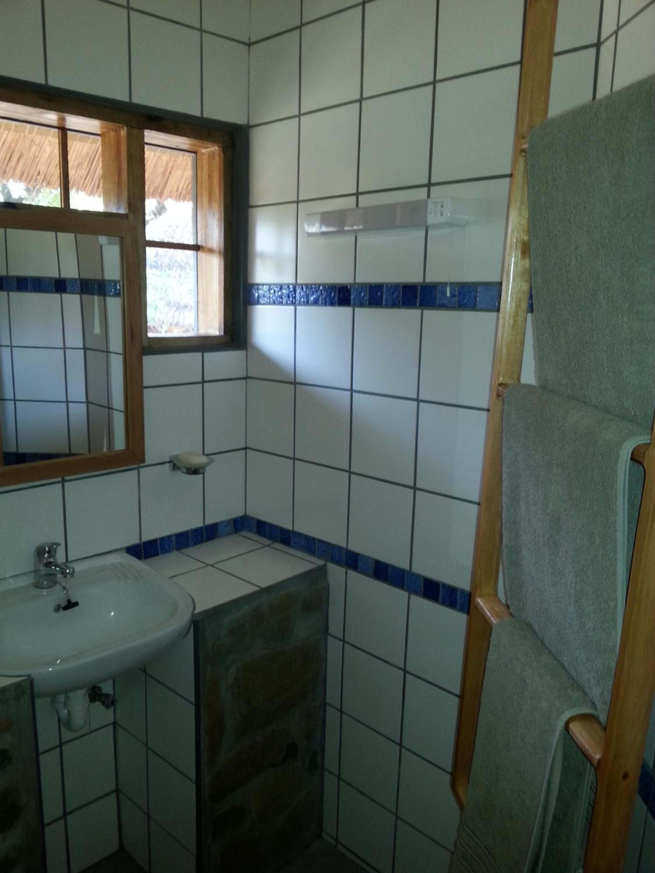 Deluxe Double or Twin Room with Garden View photo 2