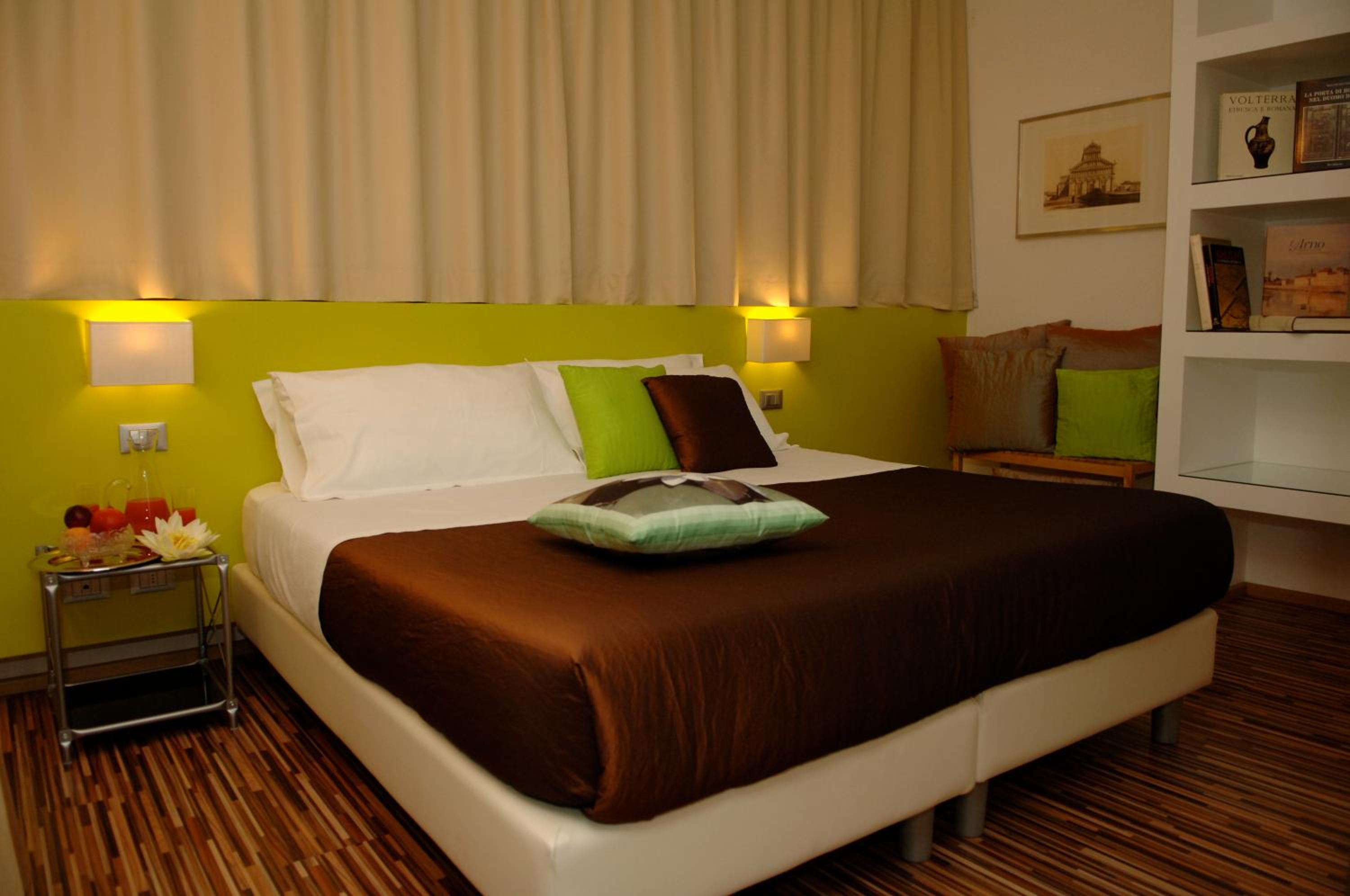 One-Bedroom Apartment (2 Adults)