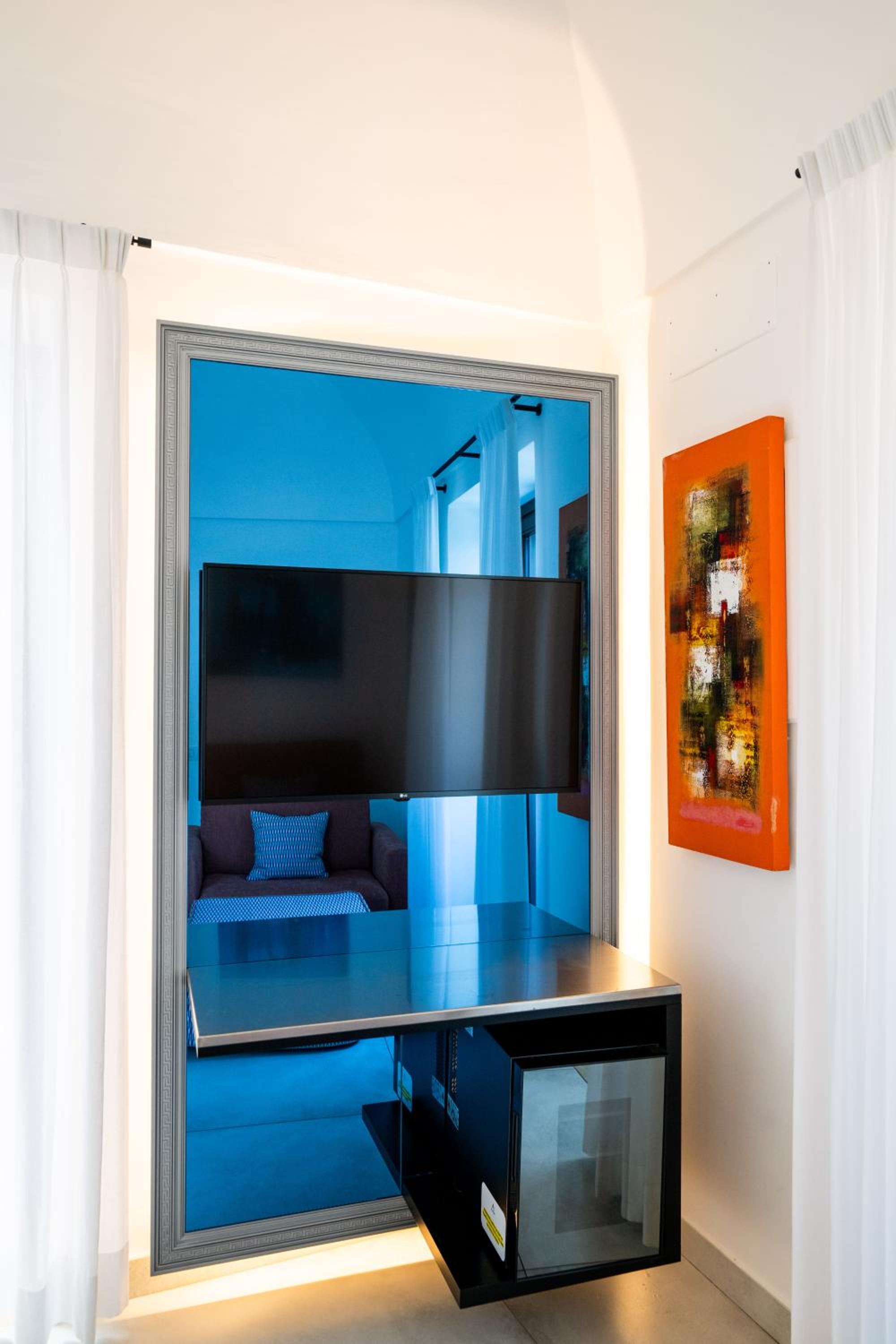 Suite with Sea View - Photo 5