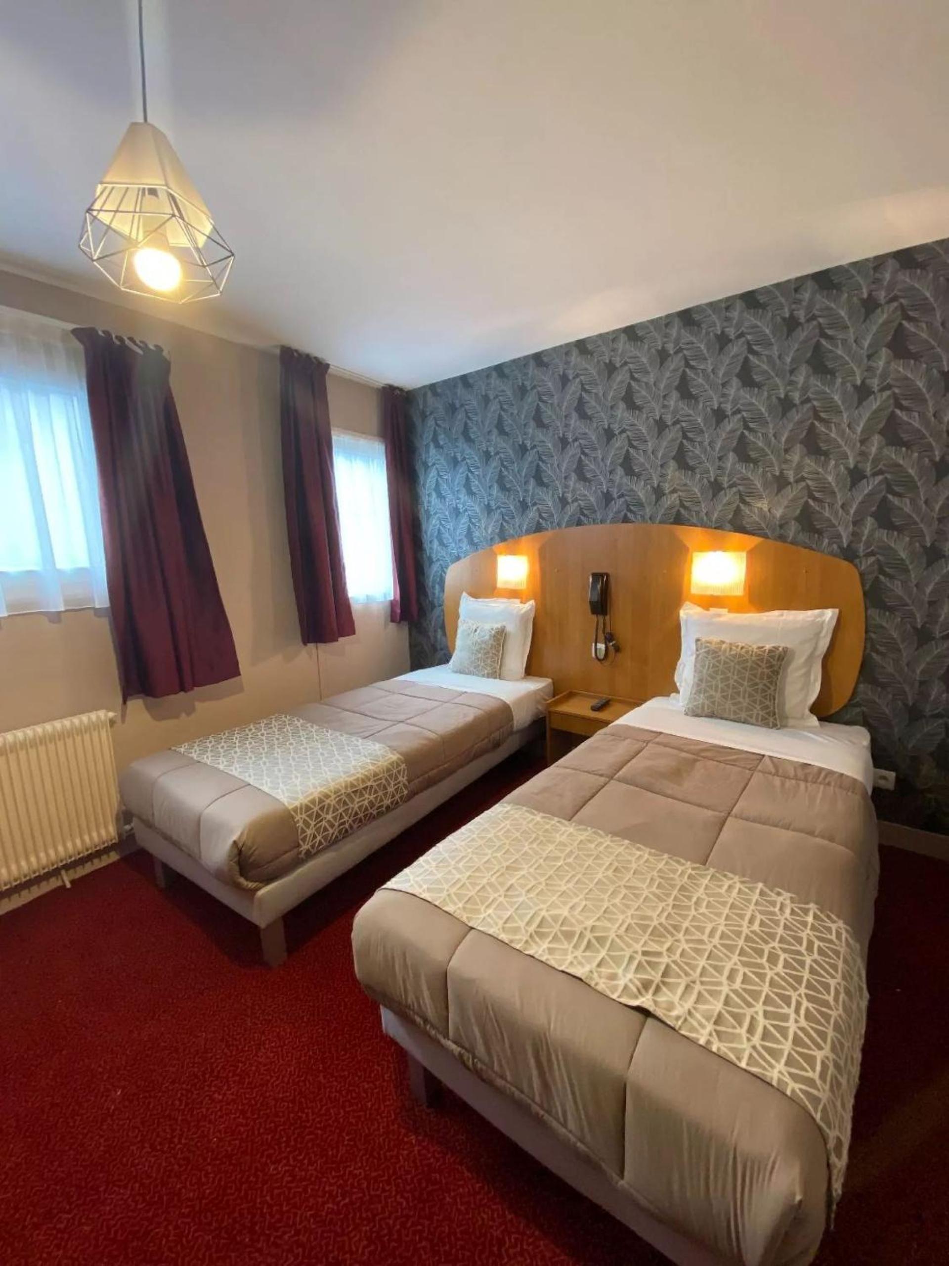 Twin Room - Photo 5