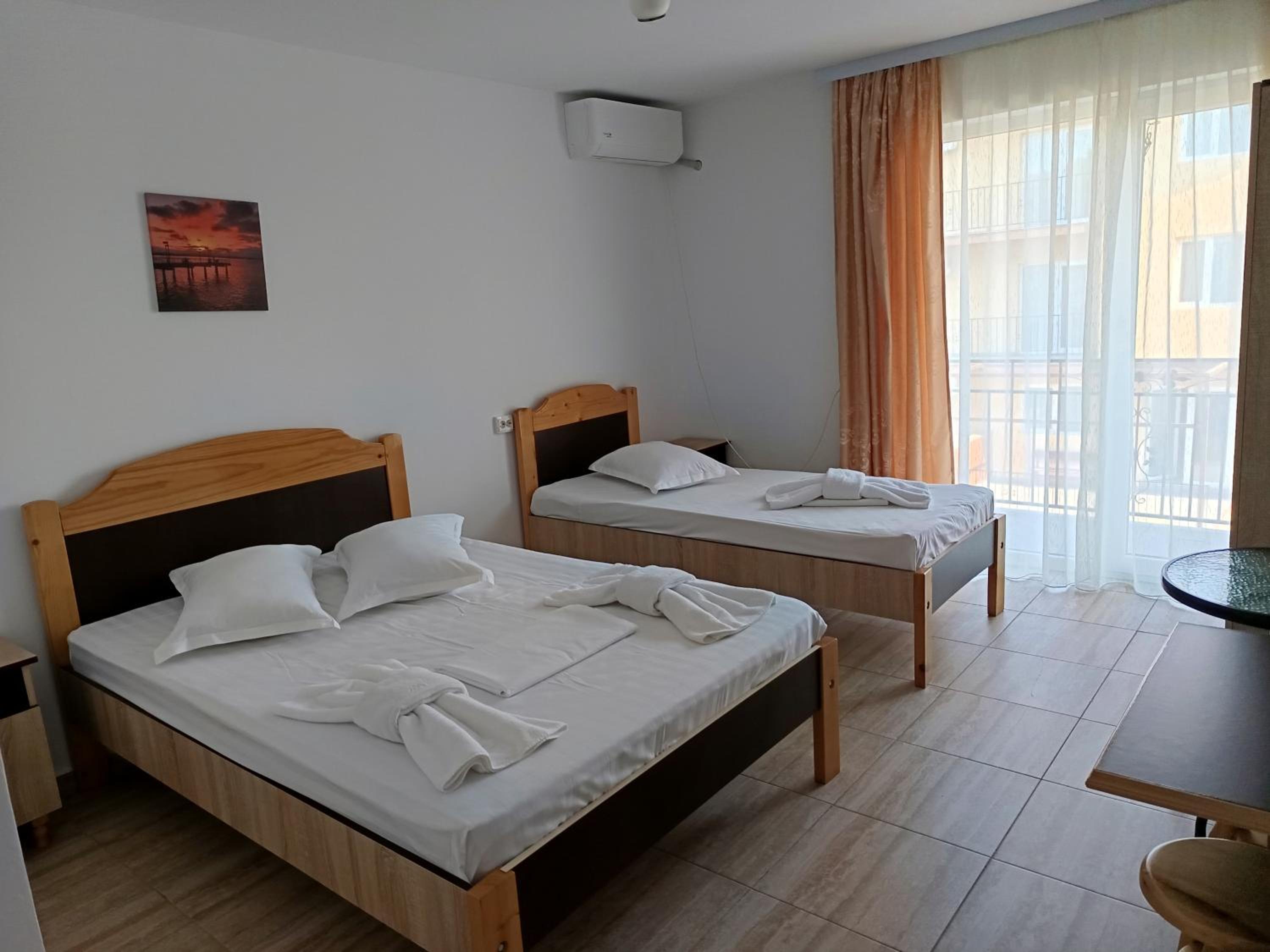 Triple Room with Bathroom