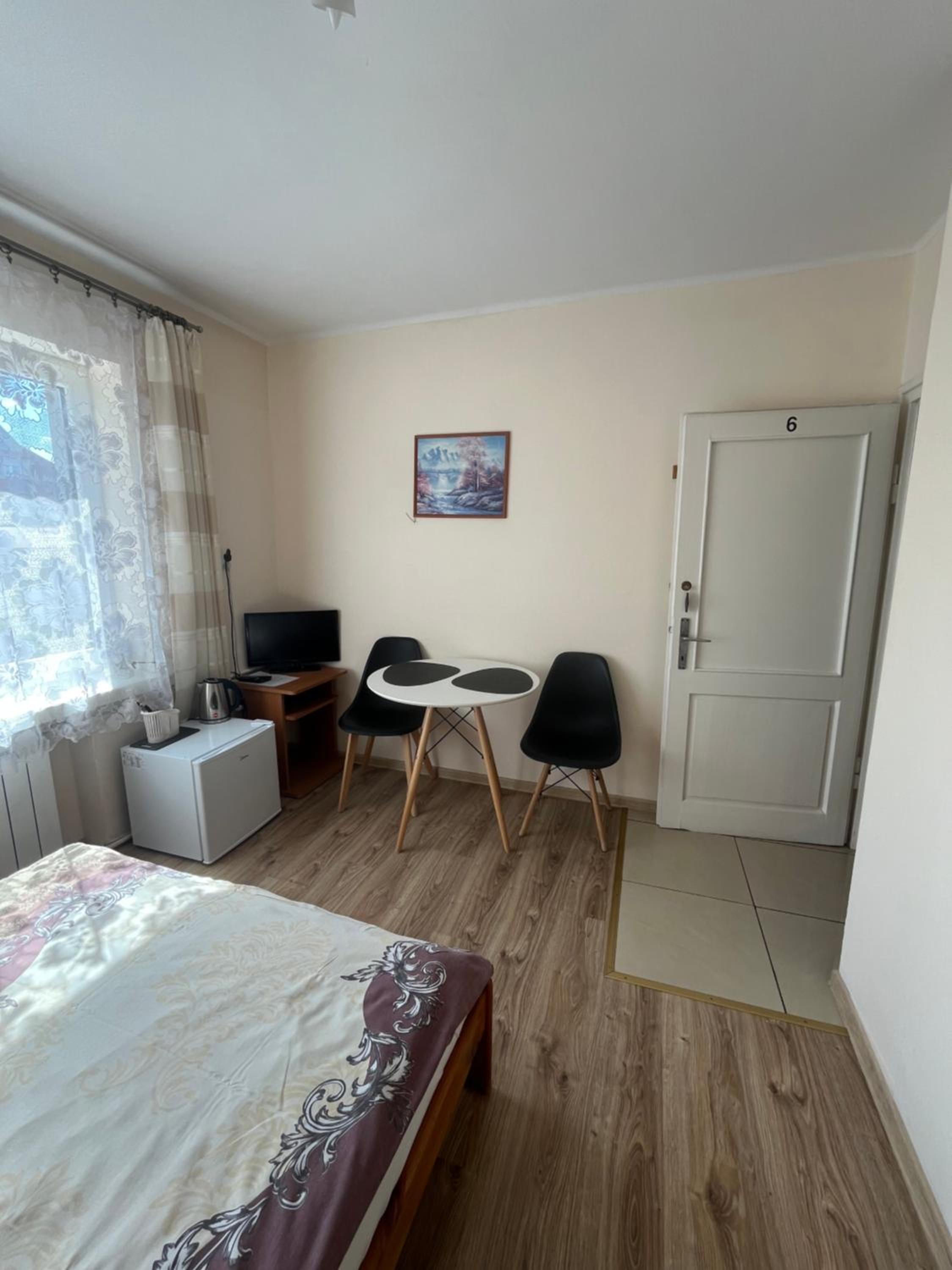 Small Double Room photo 1