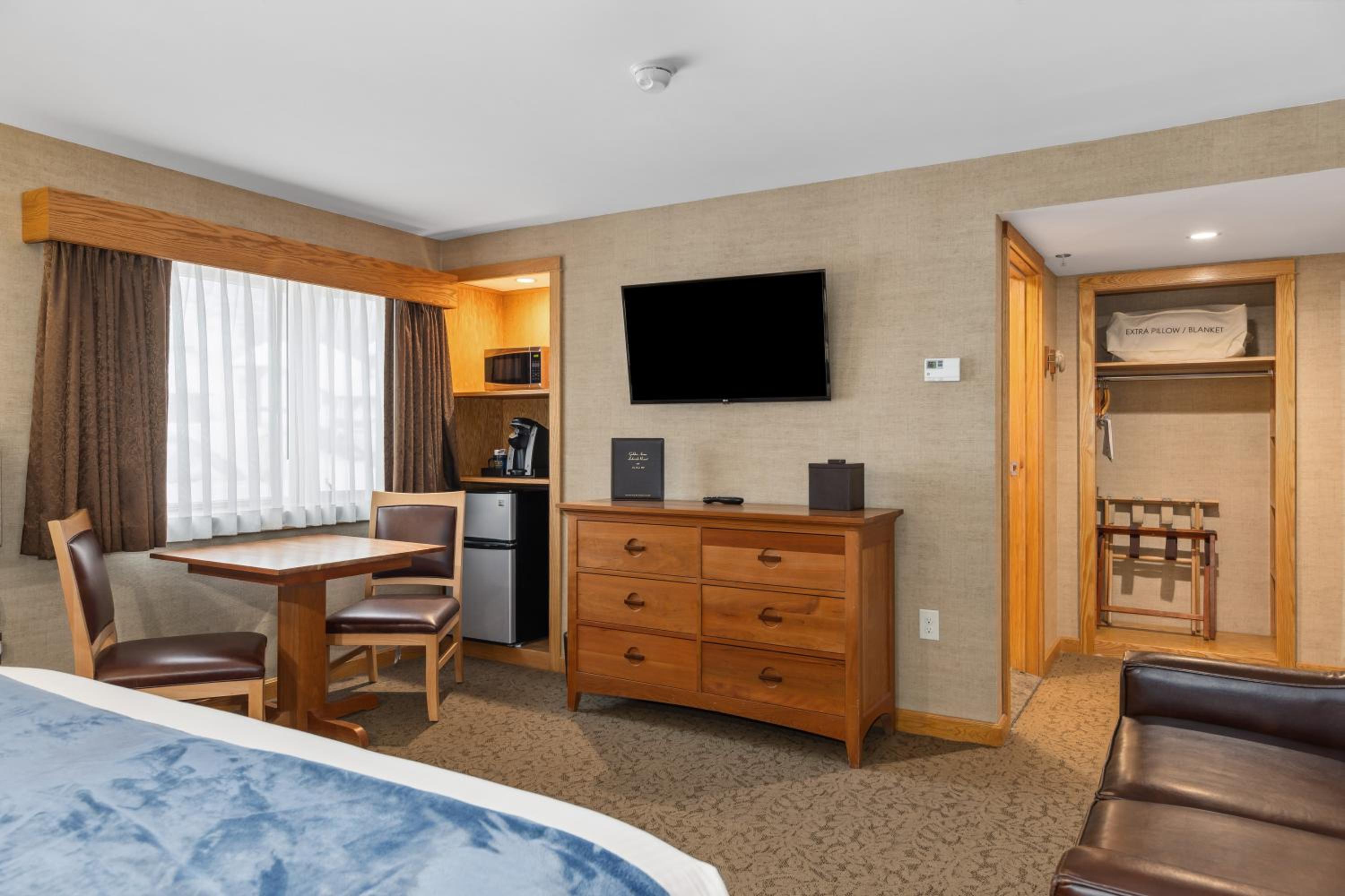Golden Arrow Lakeside Resort, 写真 3