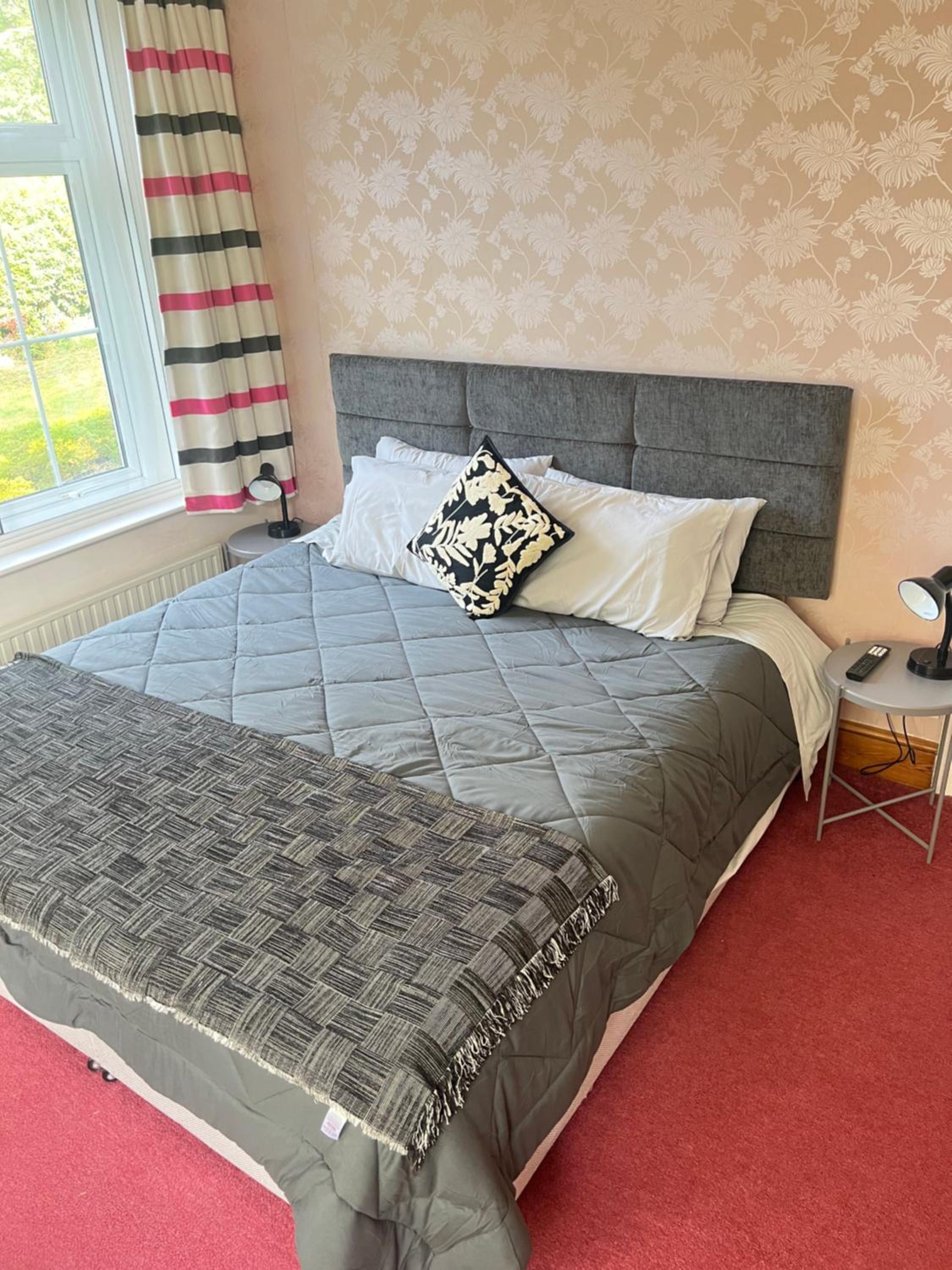 King Room with Garden View photo 2