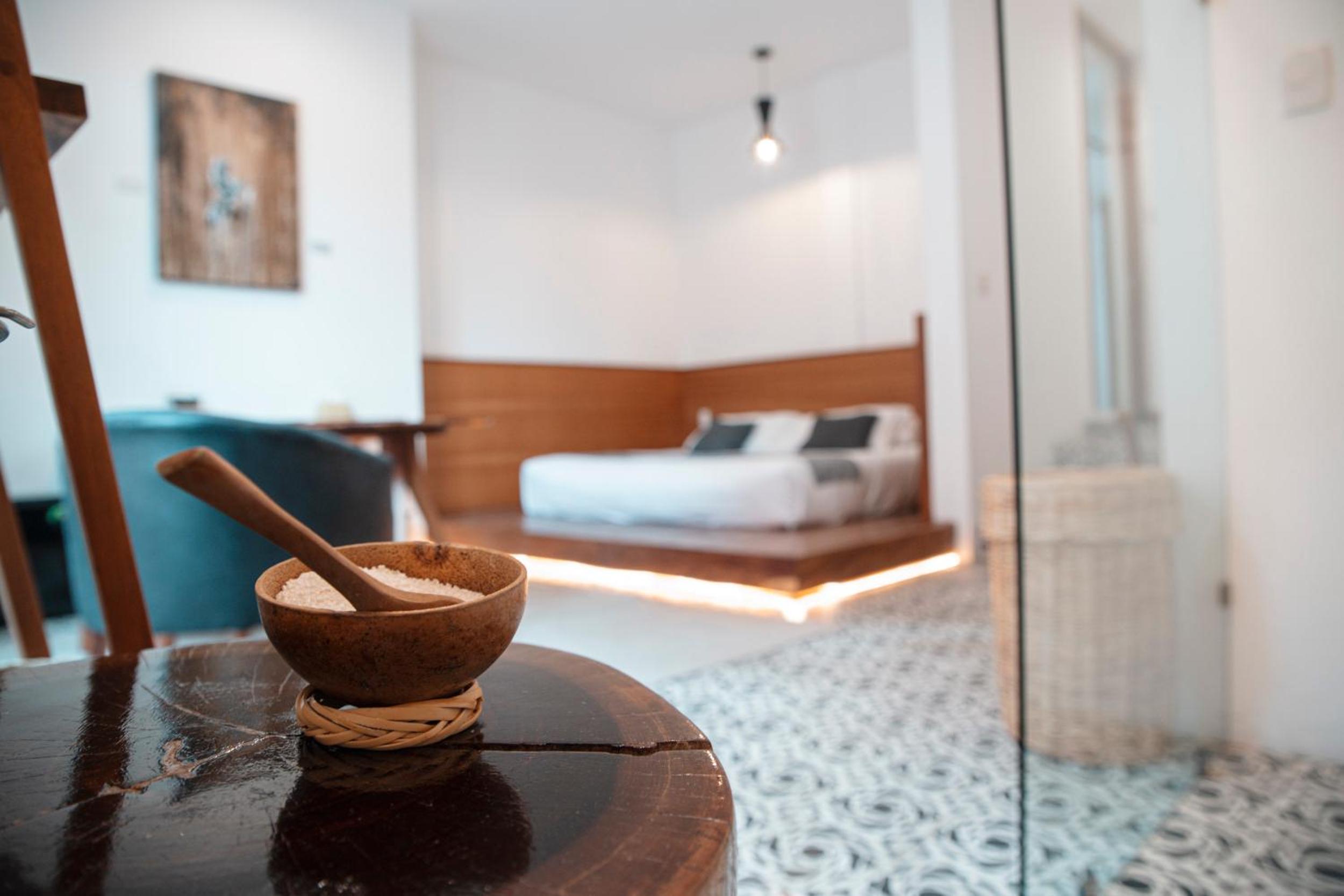 King Room with Pool View photo 2