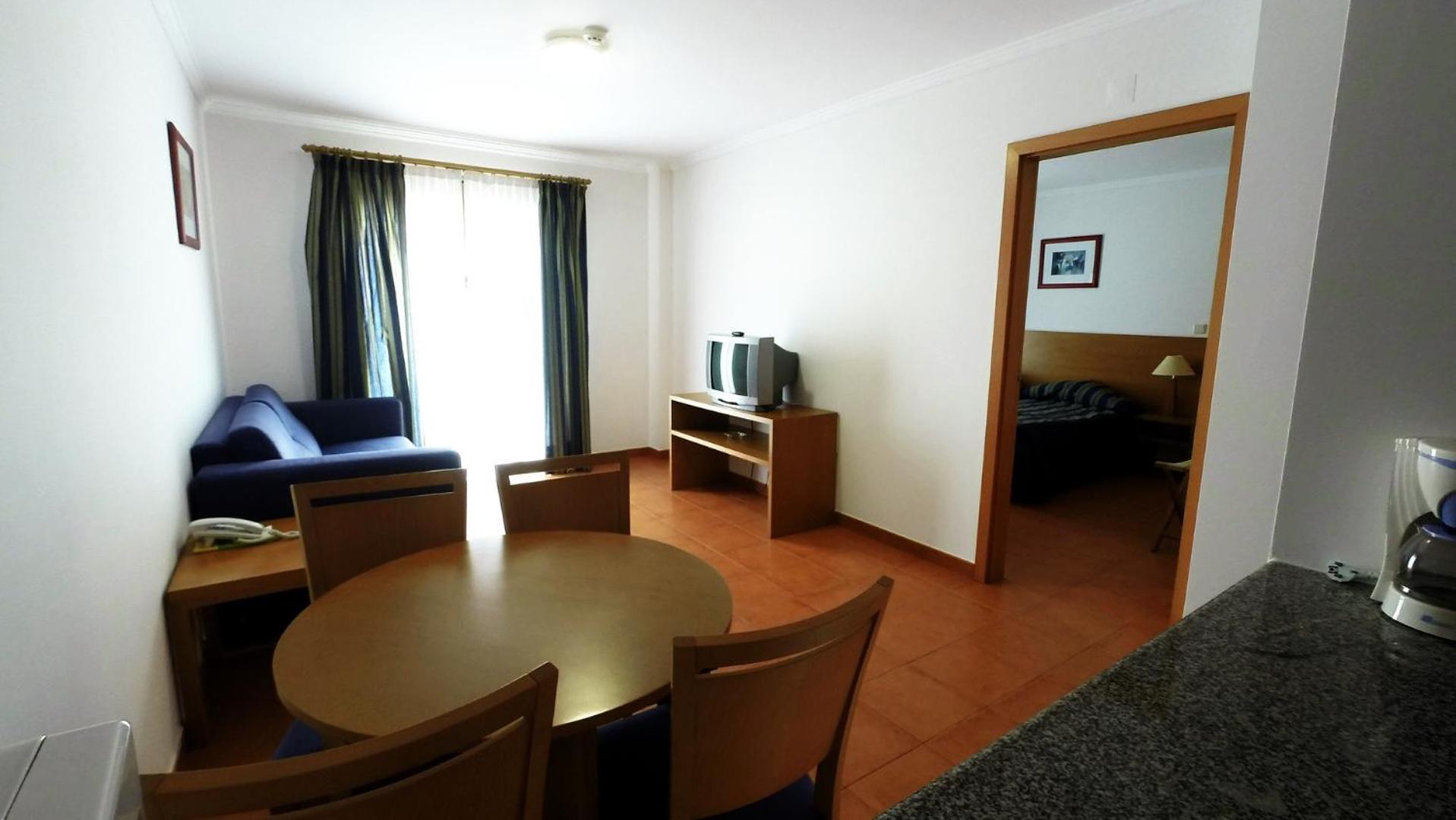 Apartment - Photo 4