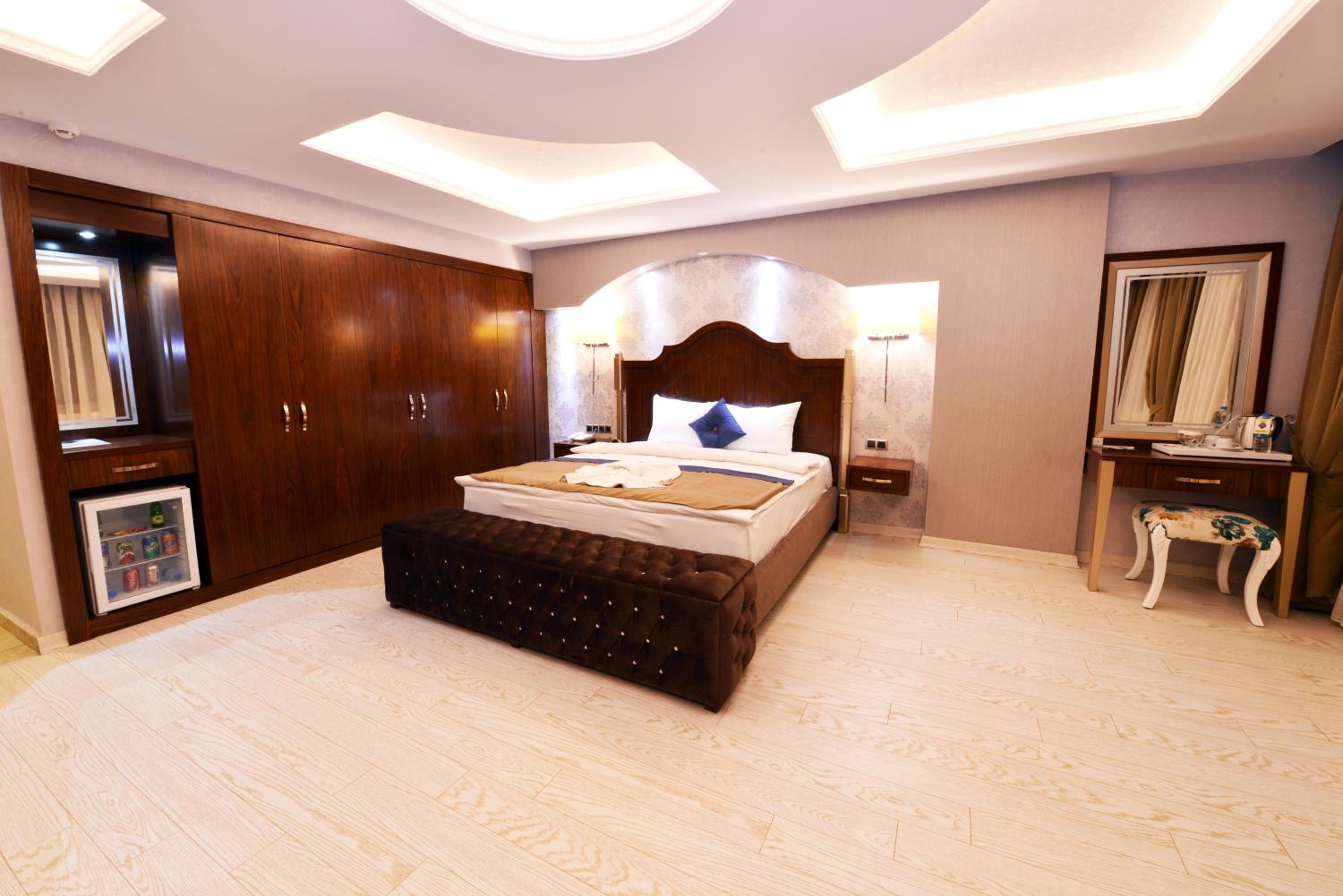 King Suite