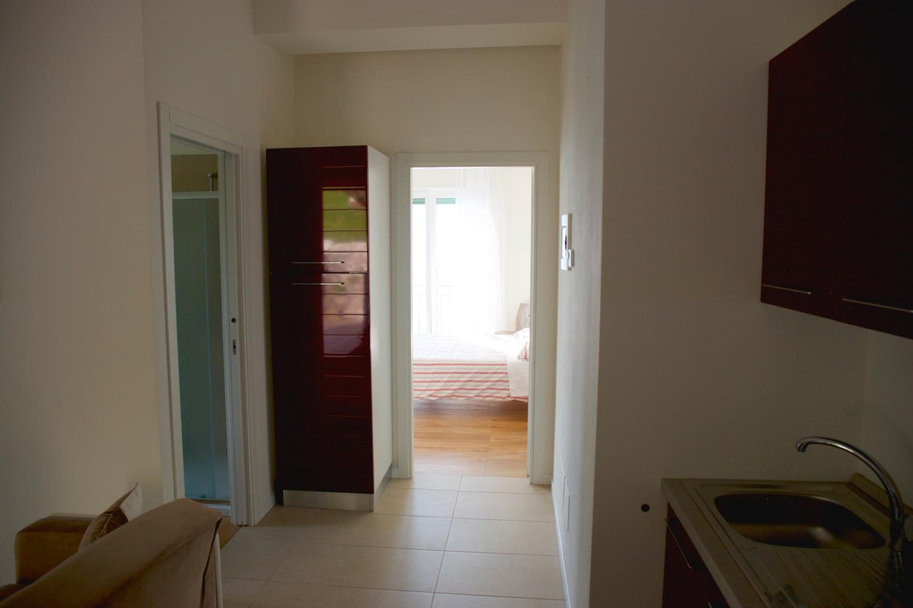 One-Bedroom House photo 3
