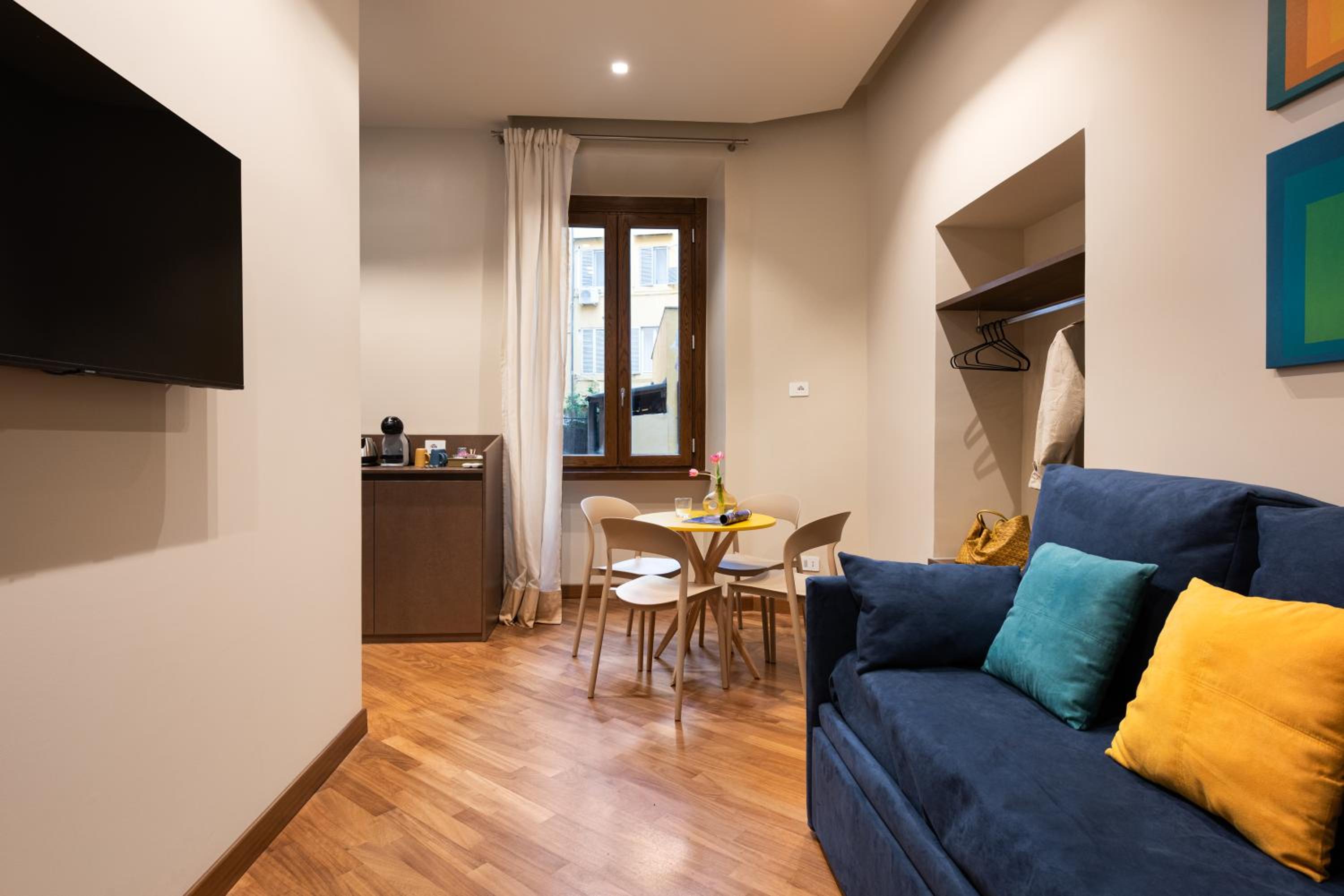 Suite with Balcony photo 2