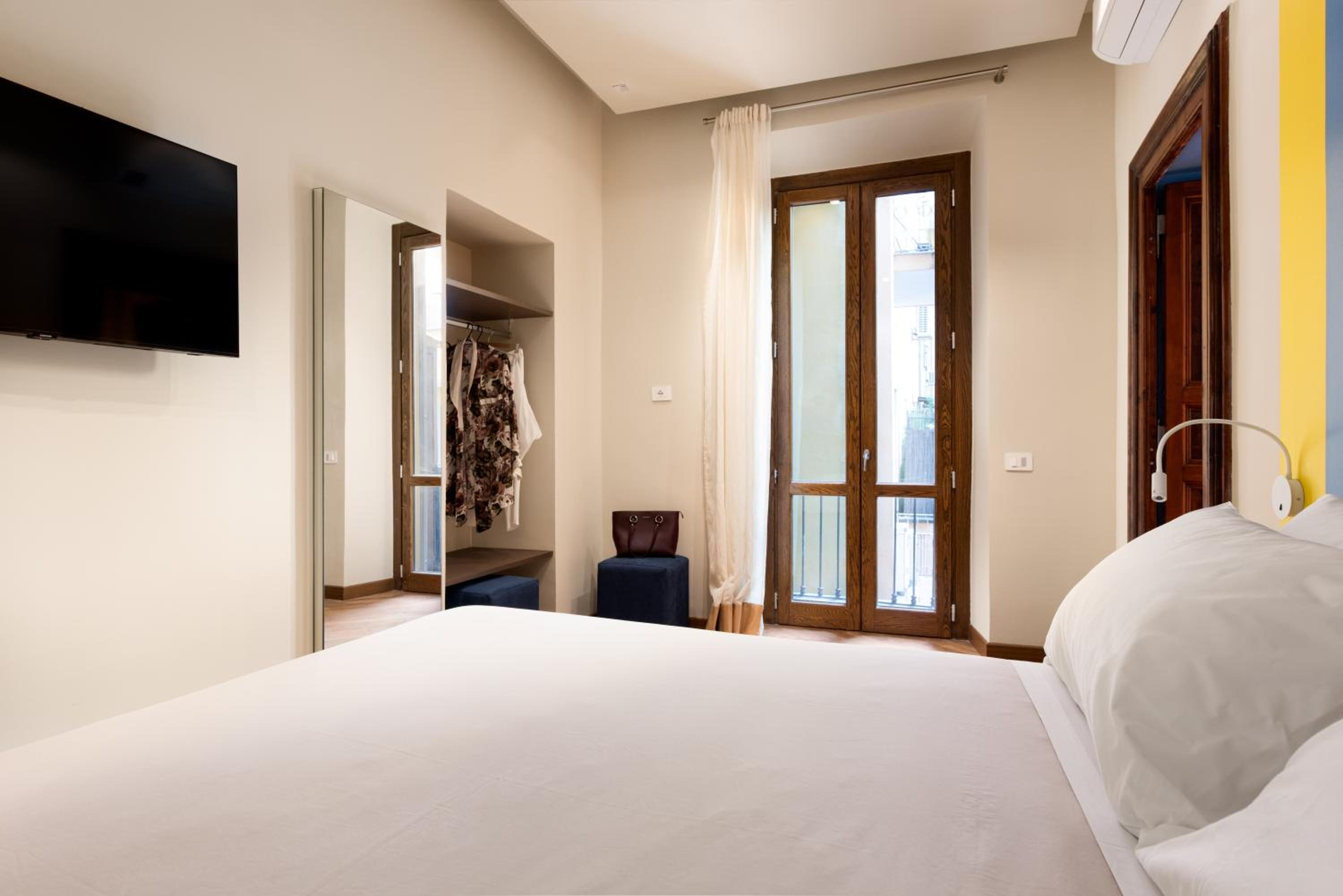 Suite with Balcony photo 3