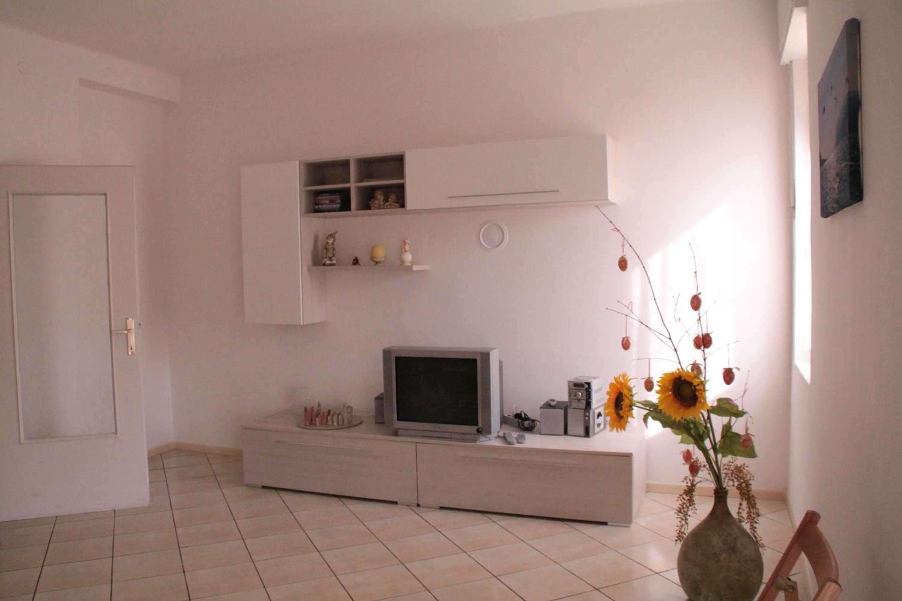 Apartment with Balcony photo 1