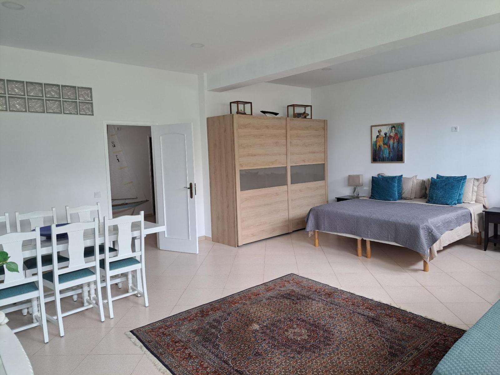 Quadruple Room with Bathroom photo 3