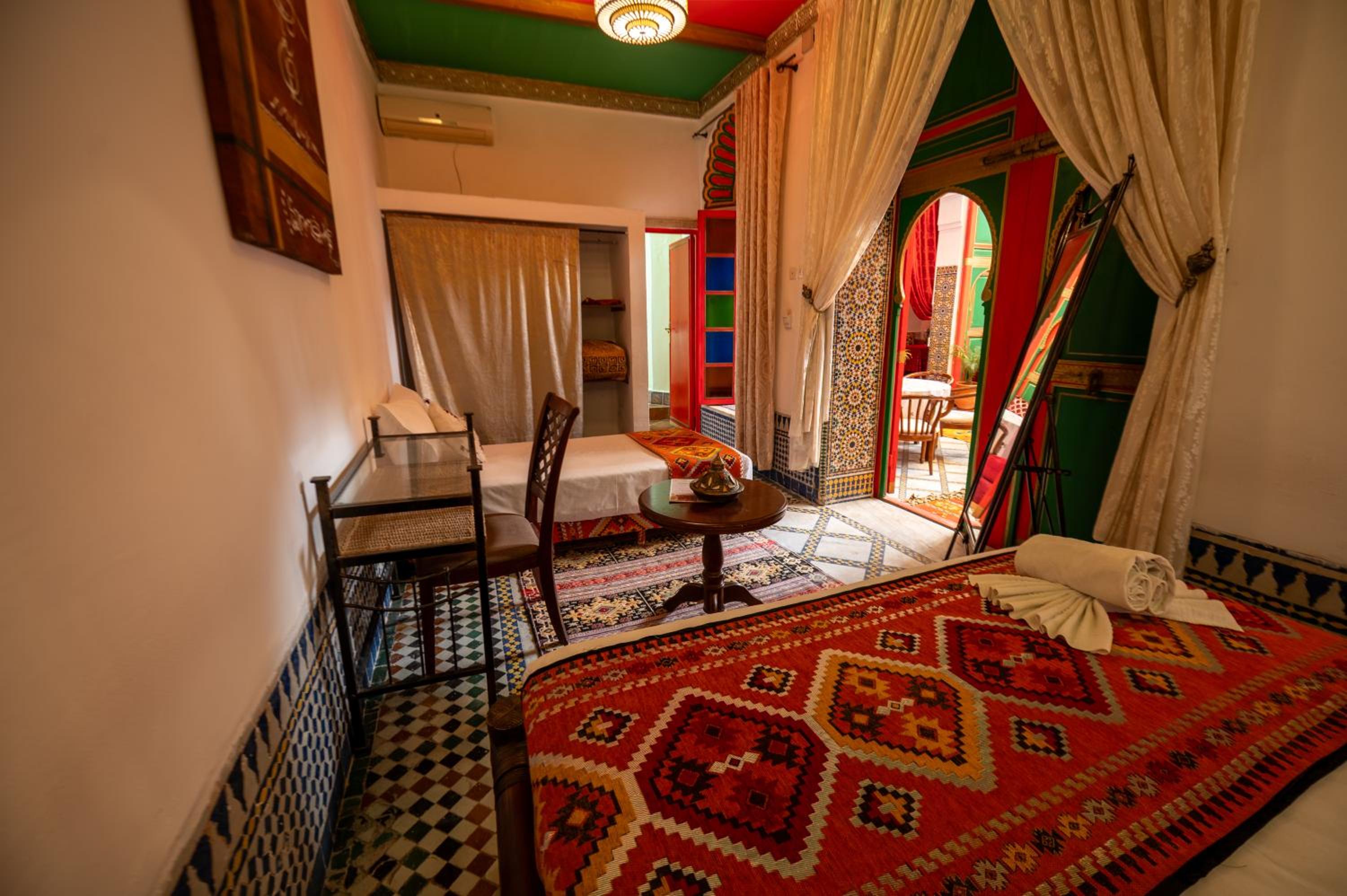 Deluxe King Room photo 1