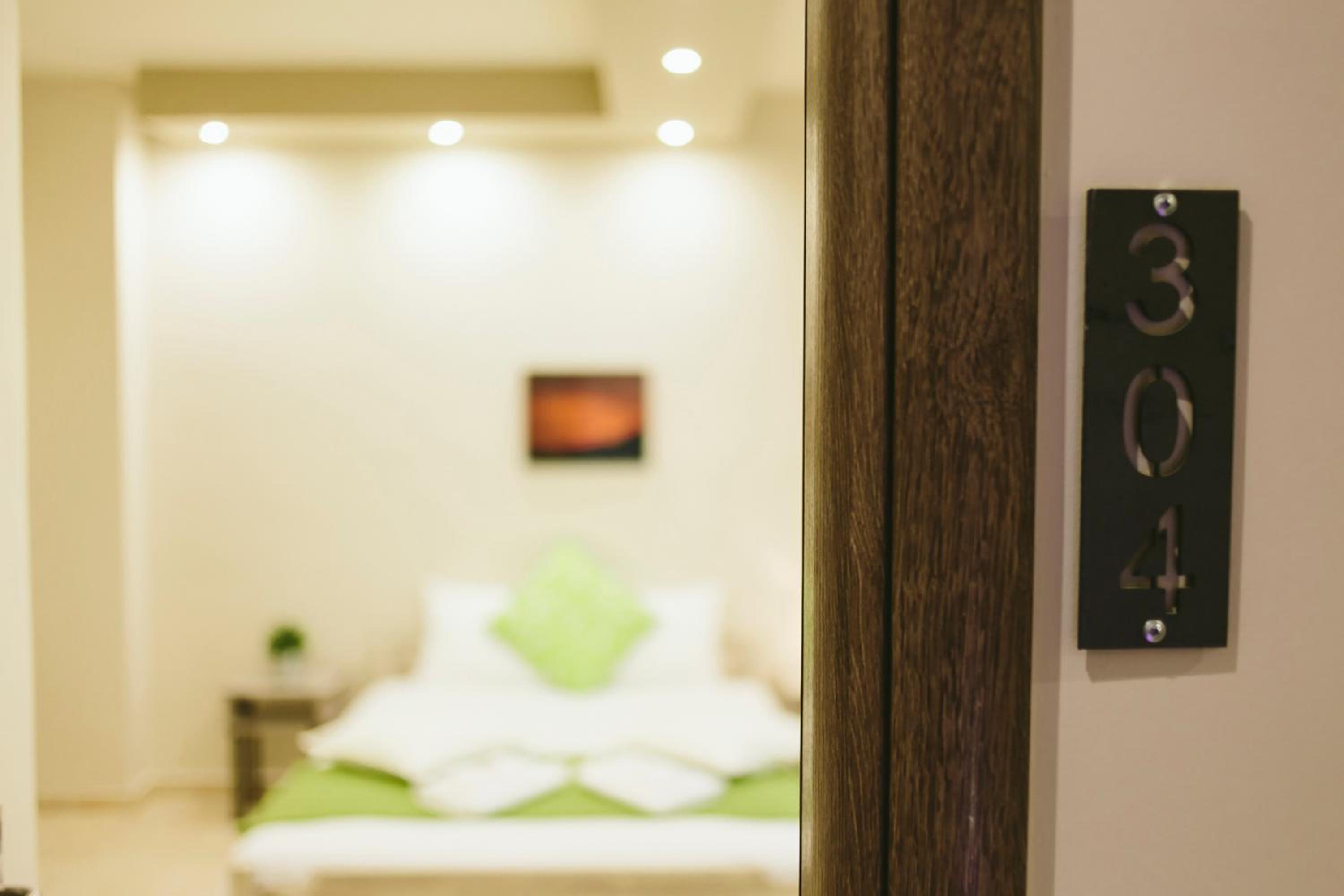 One-Bedroom Apartment (4 Adults) - Photo 1