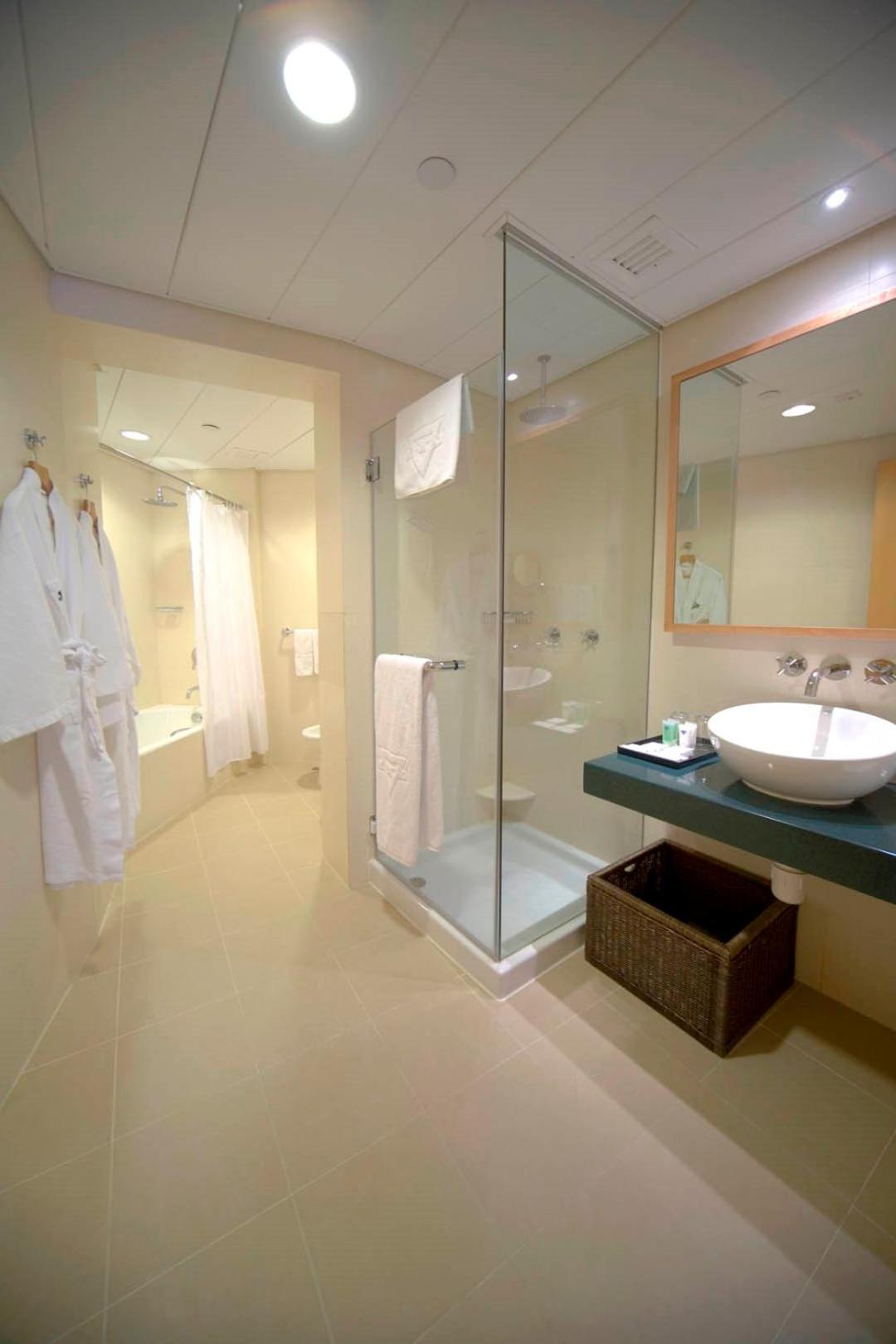 Deluxe Suite photo 3