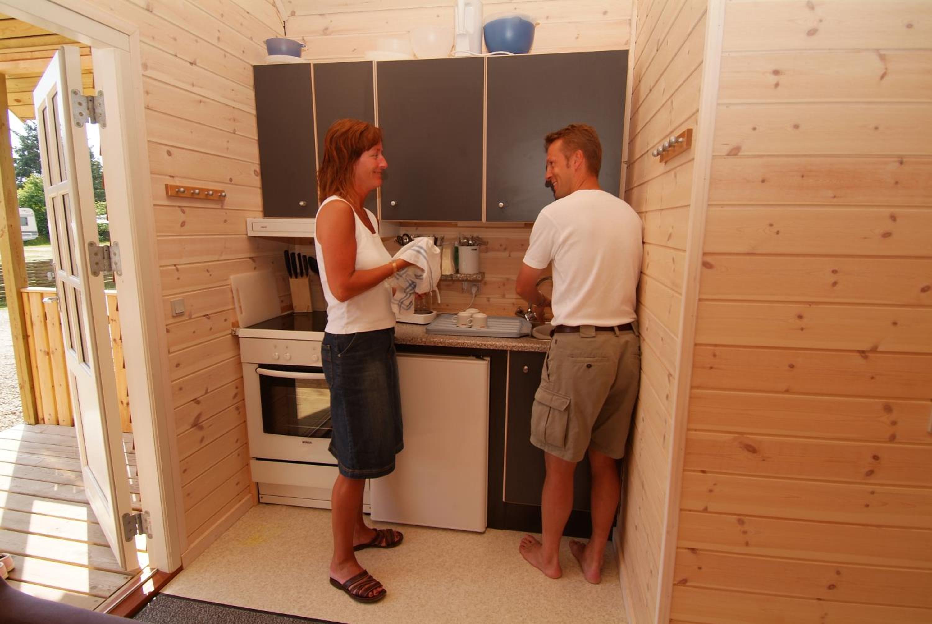 Cottage with Private Bathroom photo 2