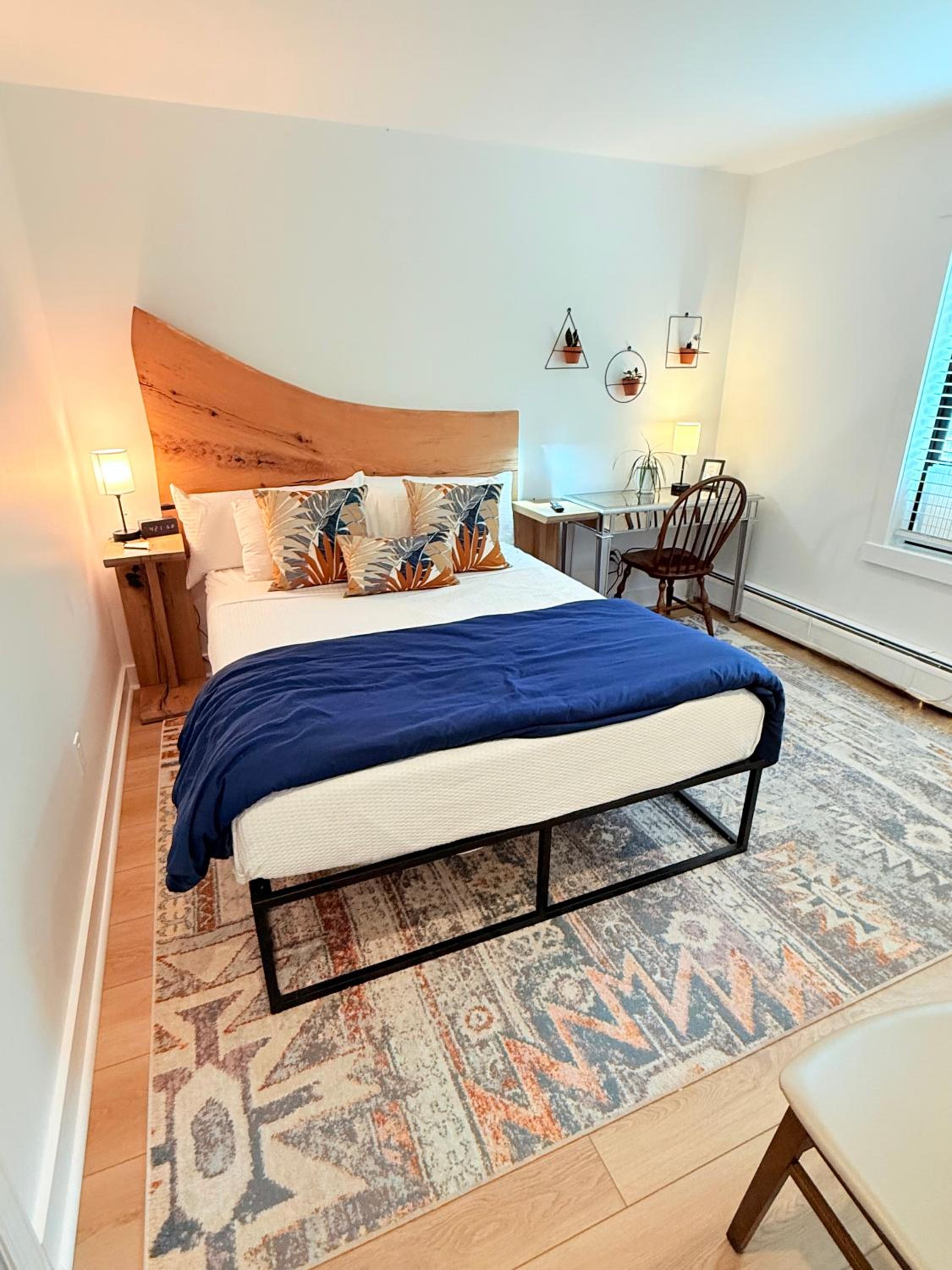 Queen Suite photo 1