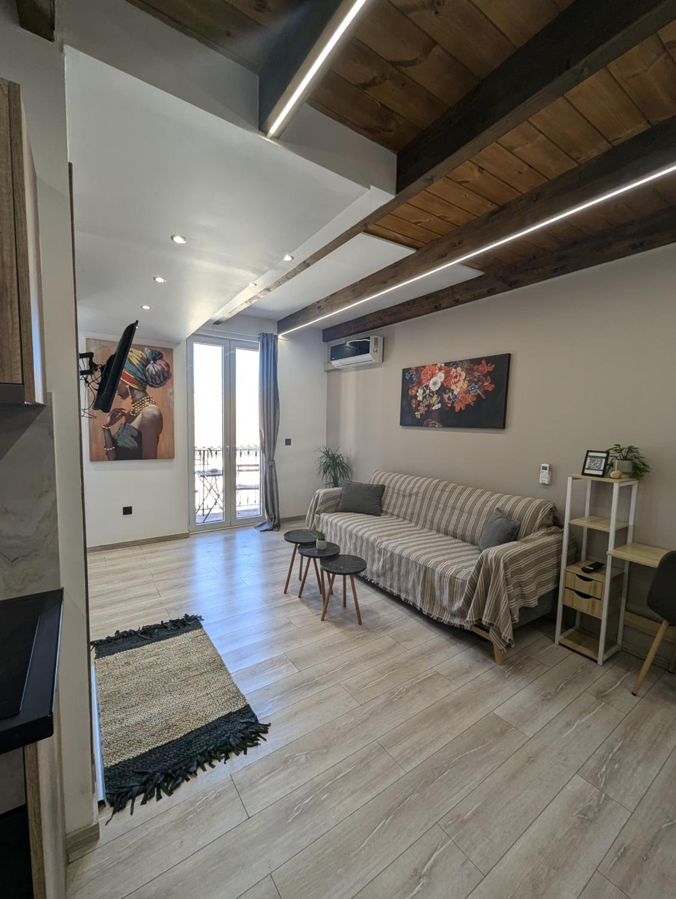 Deluxe Family Suite