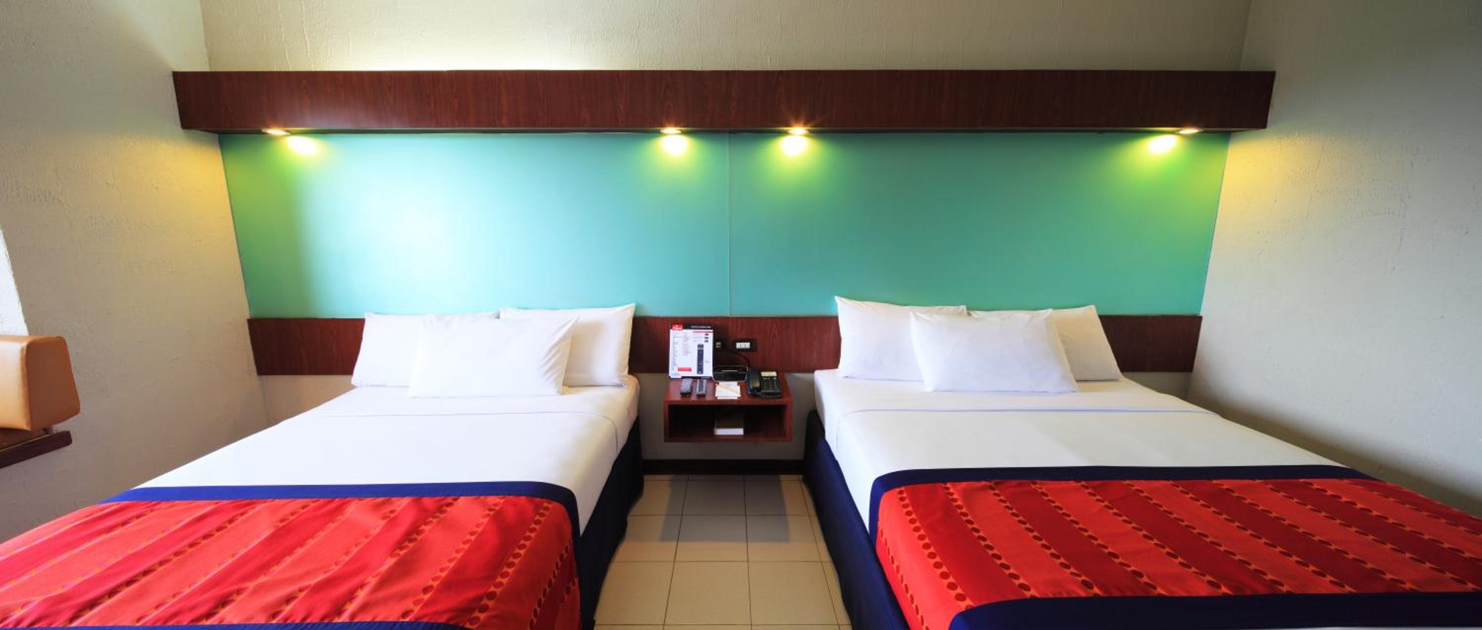 Queen Room with Two Queen Beds - Non-Smoking
