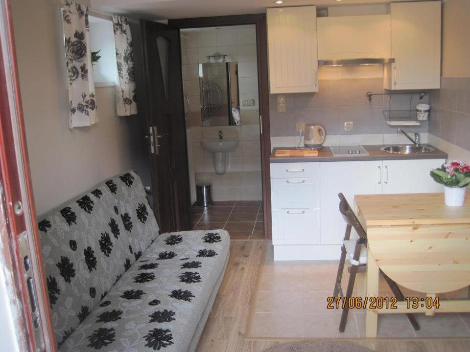 Family Room photo 2