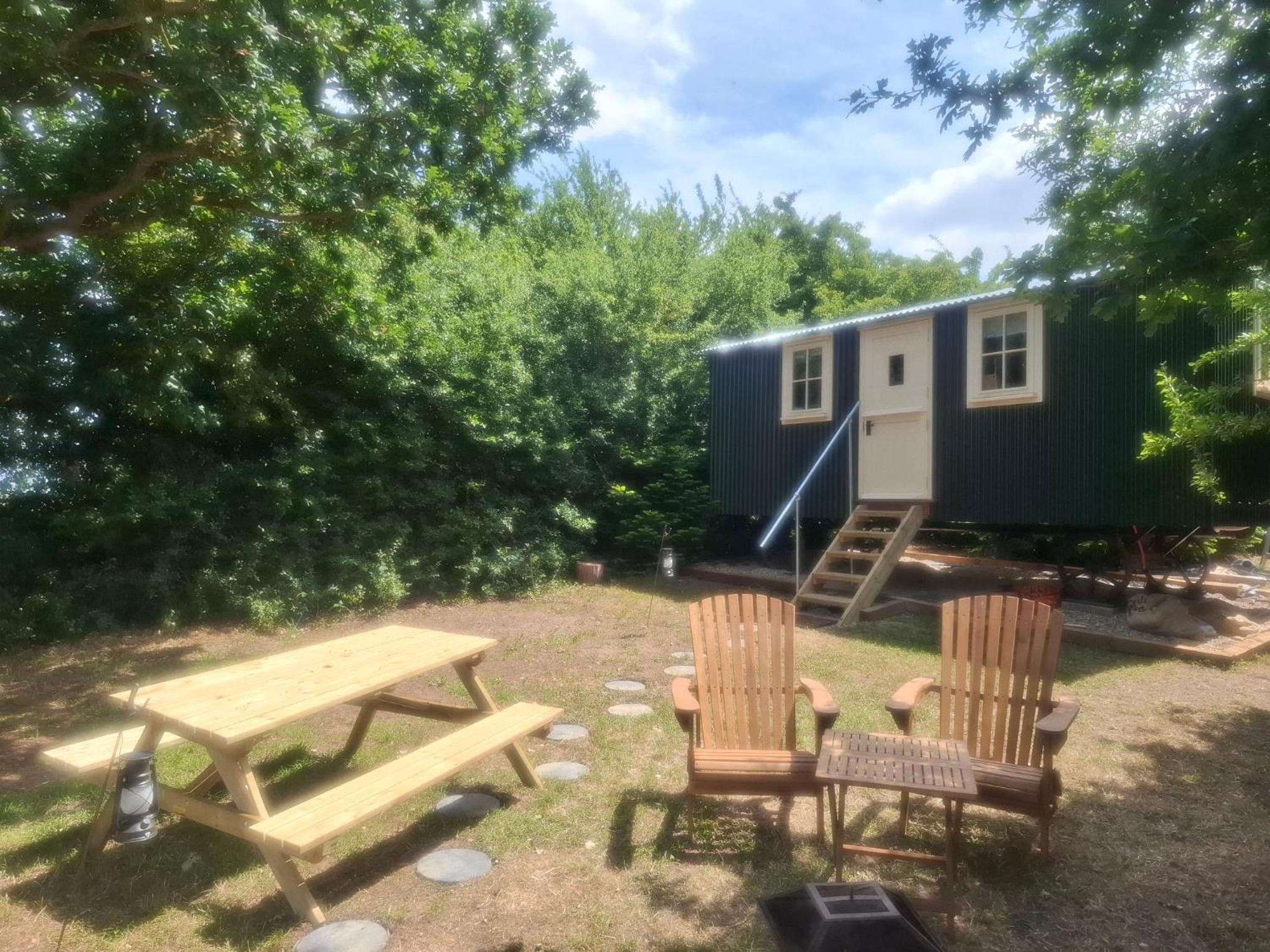 Mobile Home photo 1