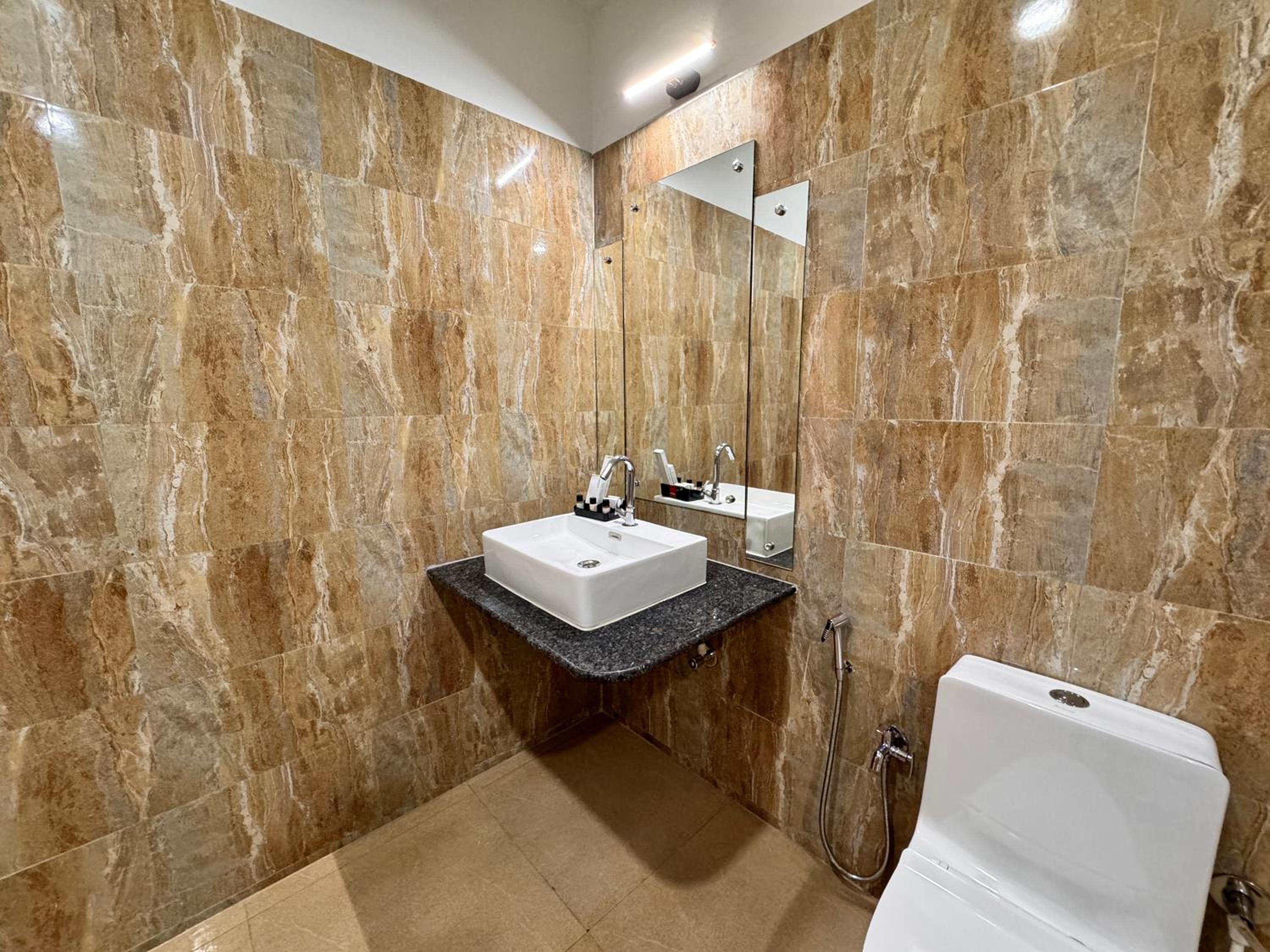 King Suite with Sea View