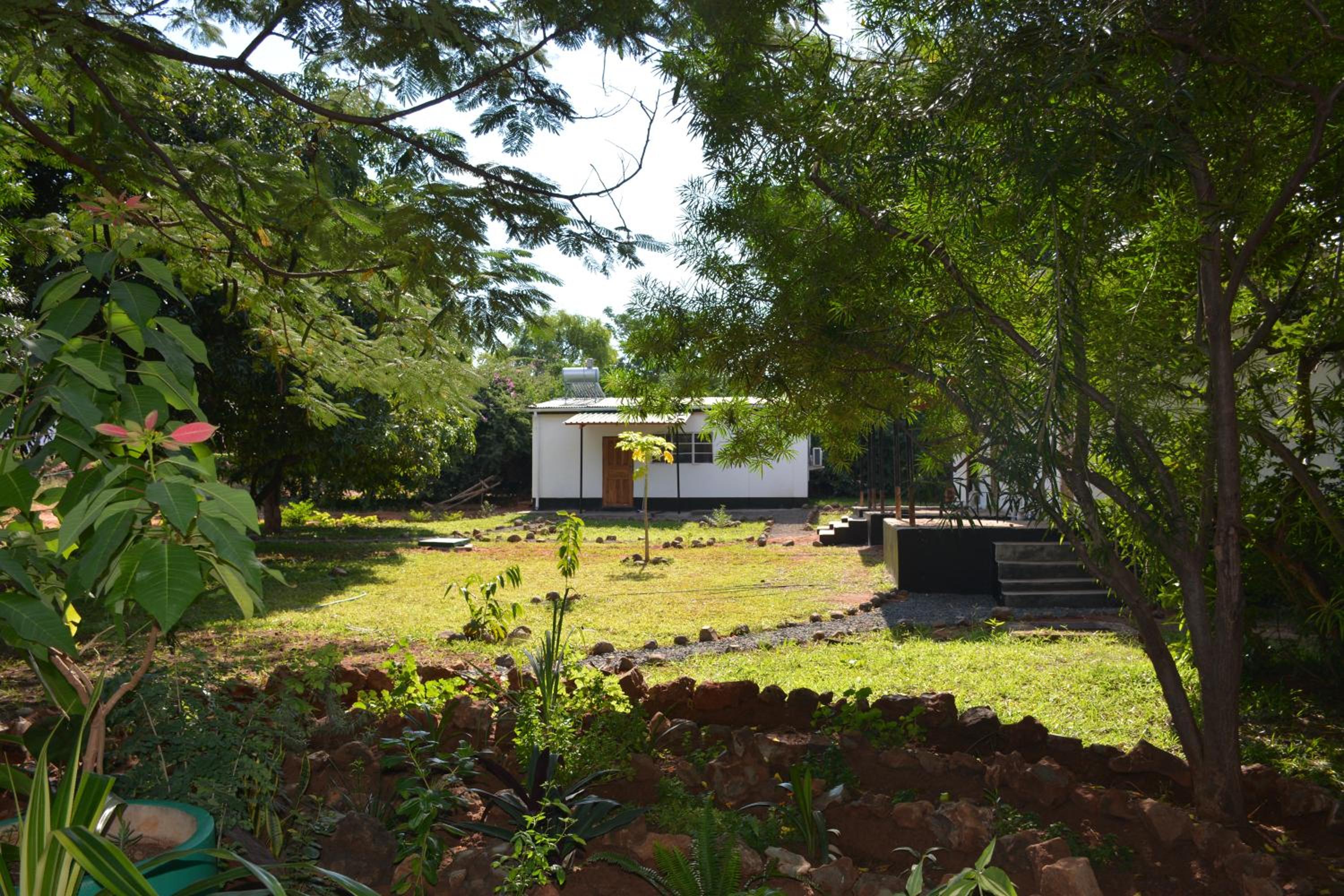 Double or Twin Room with Garden View photo 3