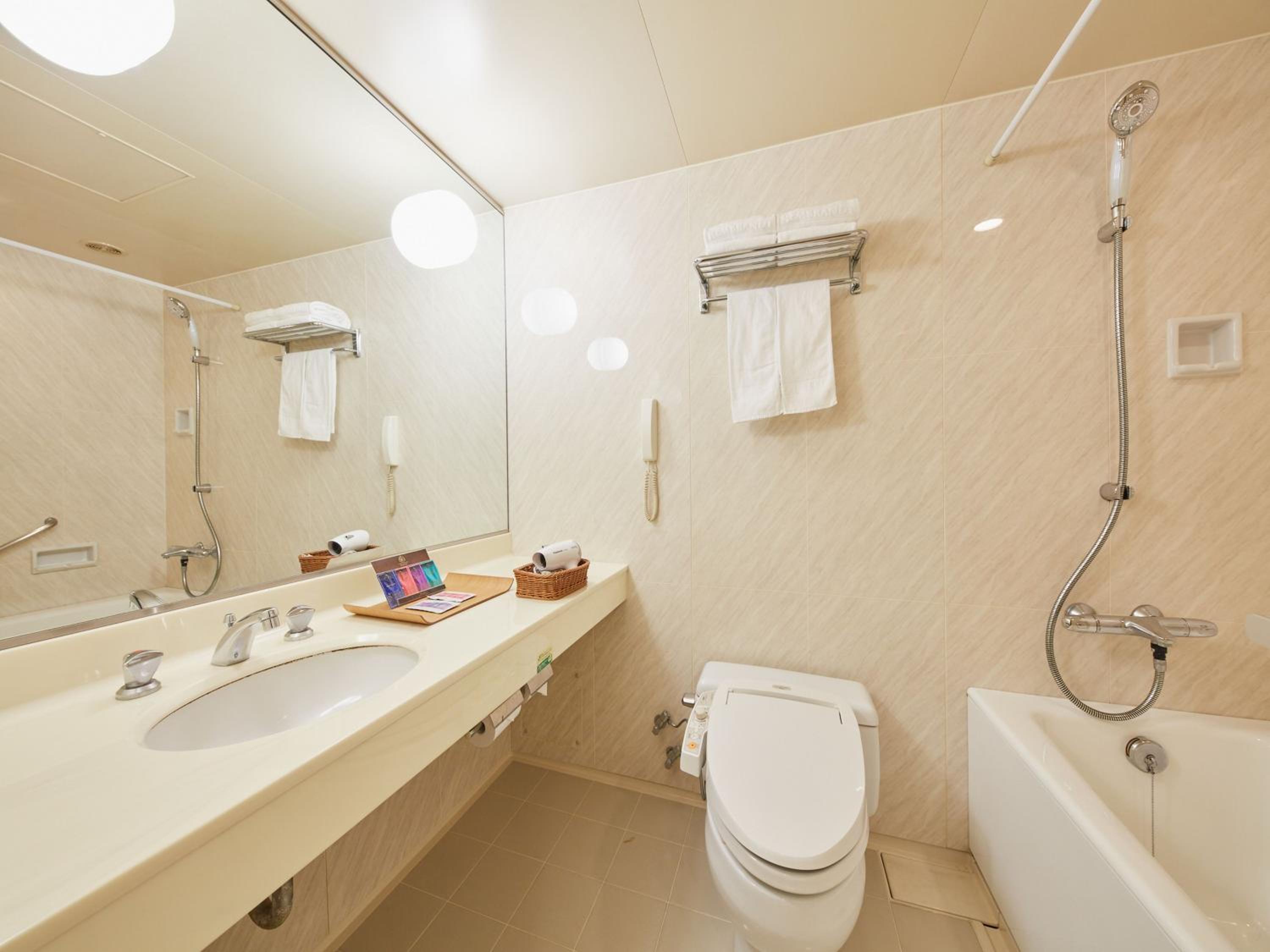 Deluxe Twin Room - Smoking photo 2