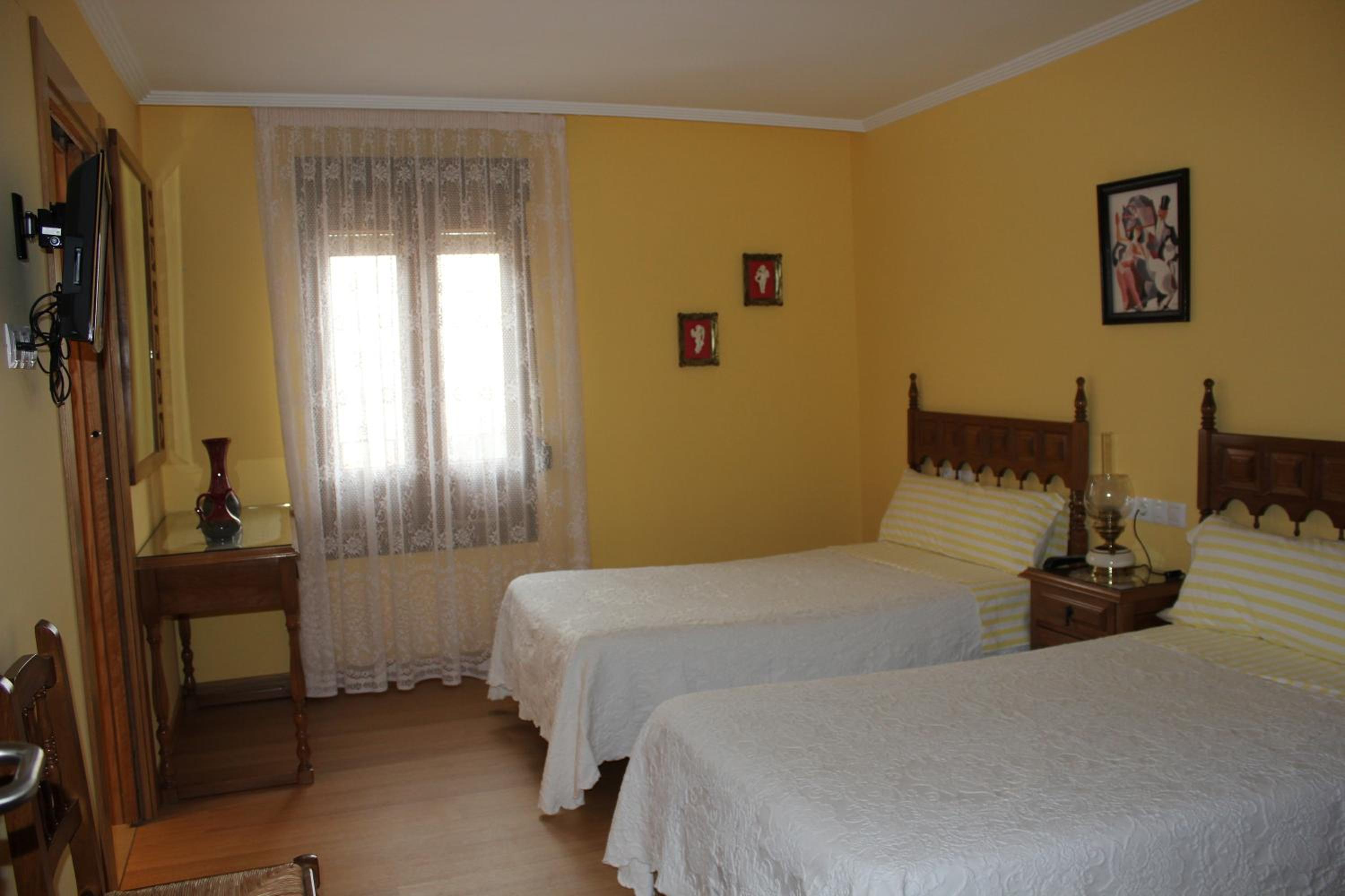 Habitación Doble o con Dos Camas