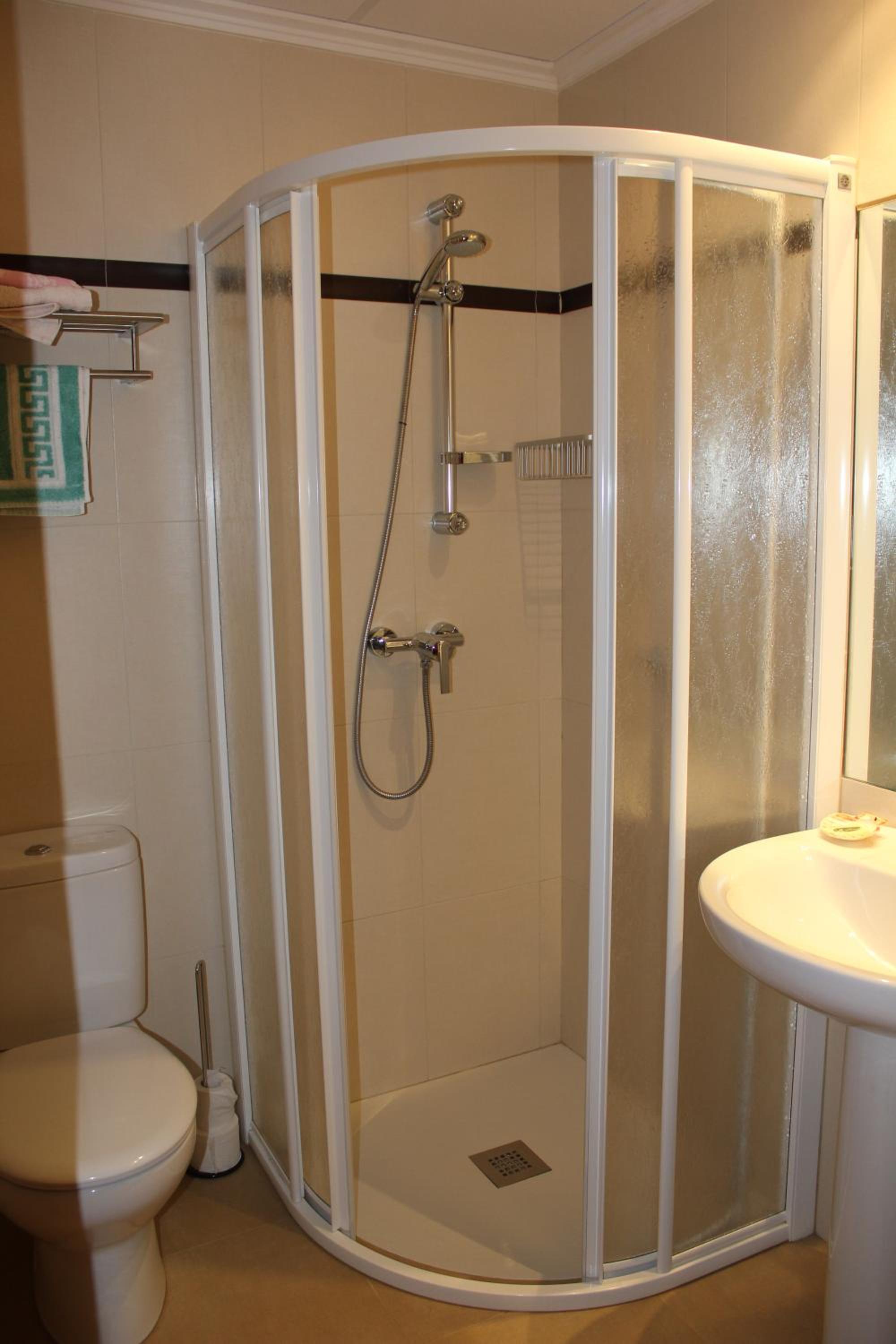 Single Room photo 3