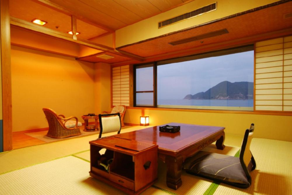 Japanese-Style Standard Room with Sea View photo 3