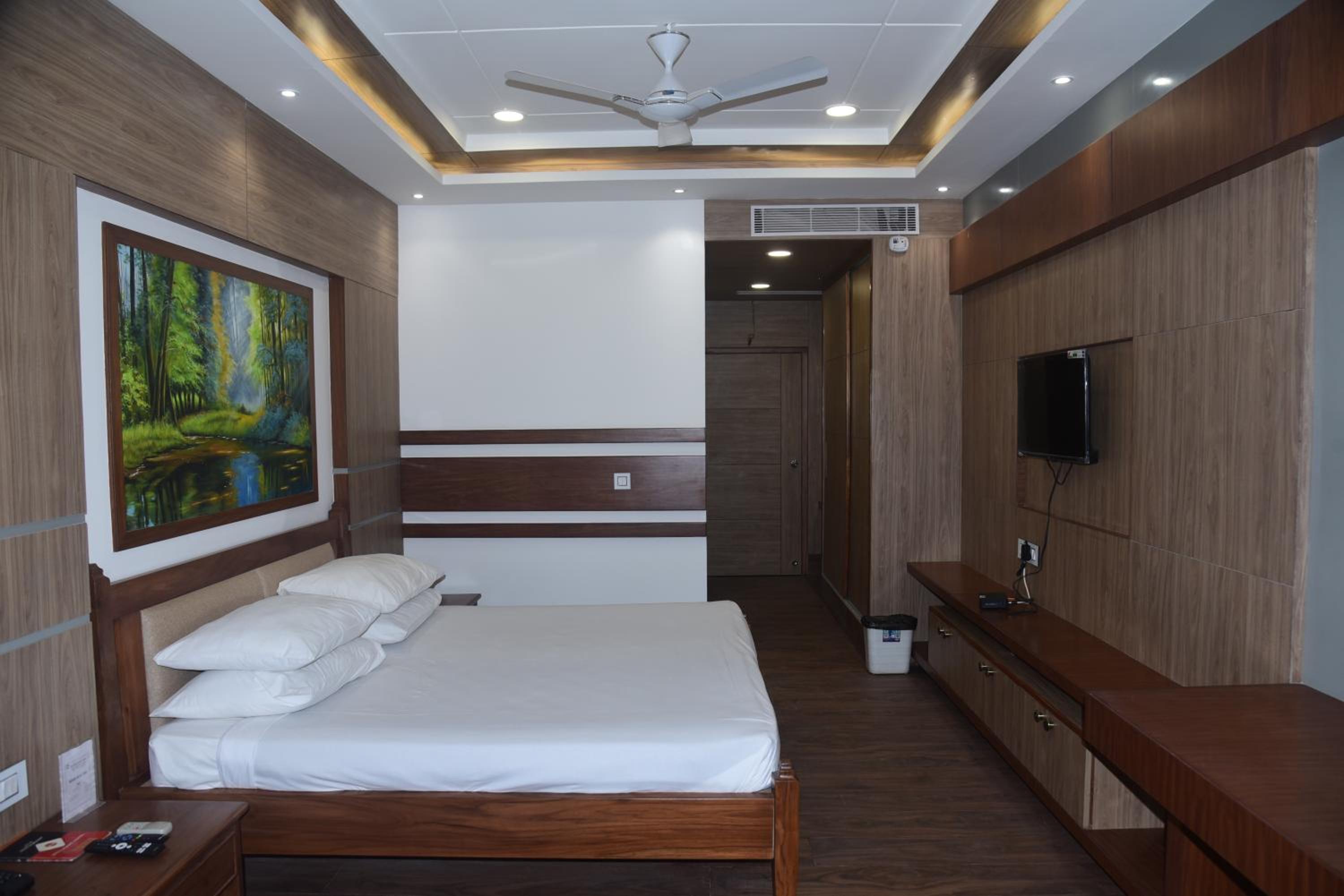 Deluxe Twin Room photo 1