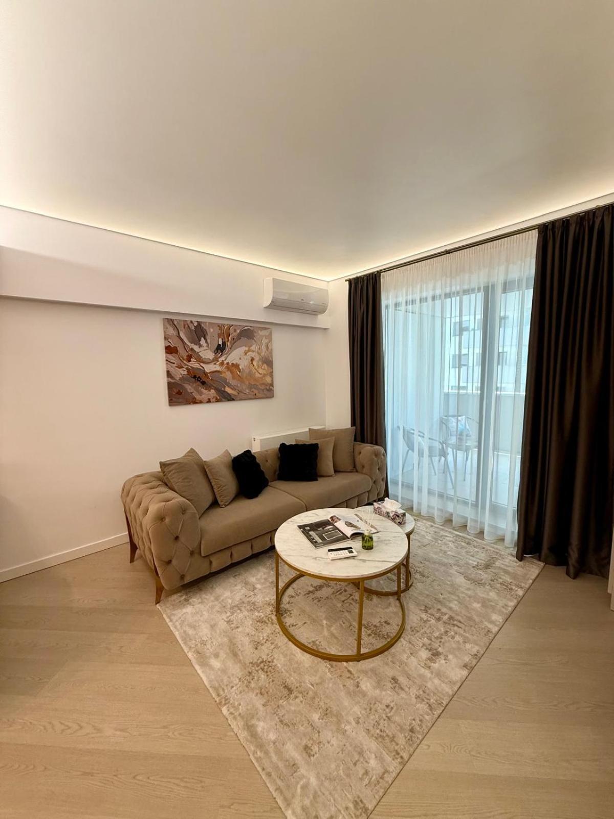 Two-Bedroom Deluxe Apartment photo 1