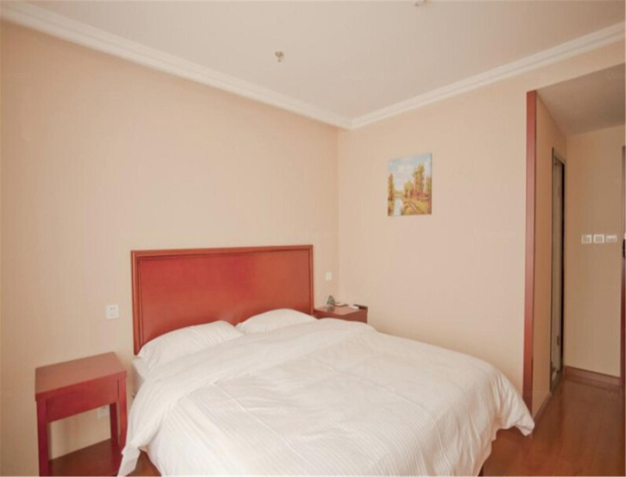 Mainland Chinese Citizens - Queen Room - Photo 4
