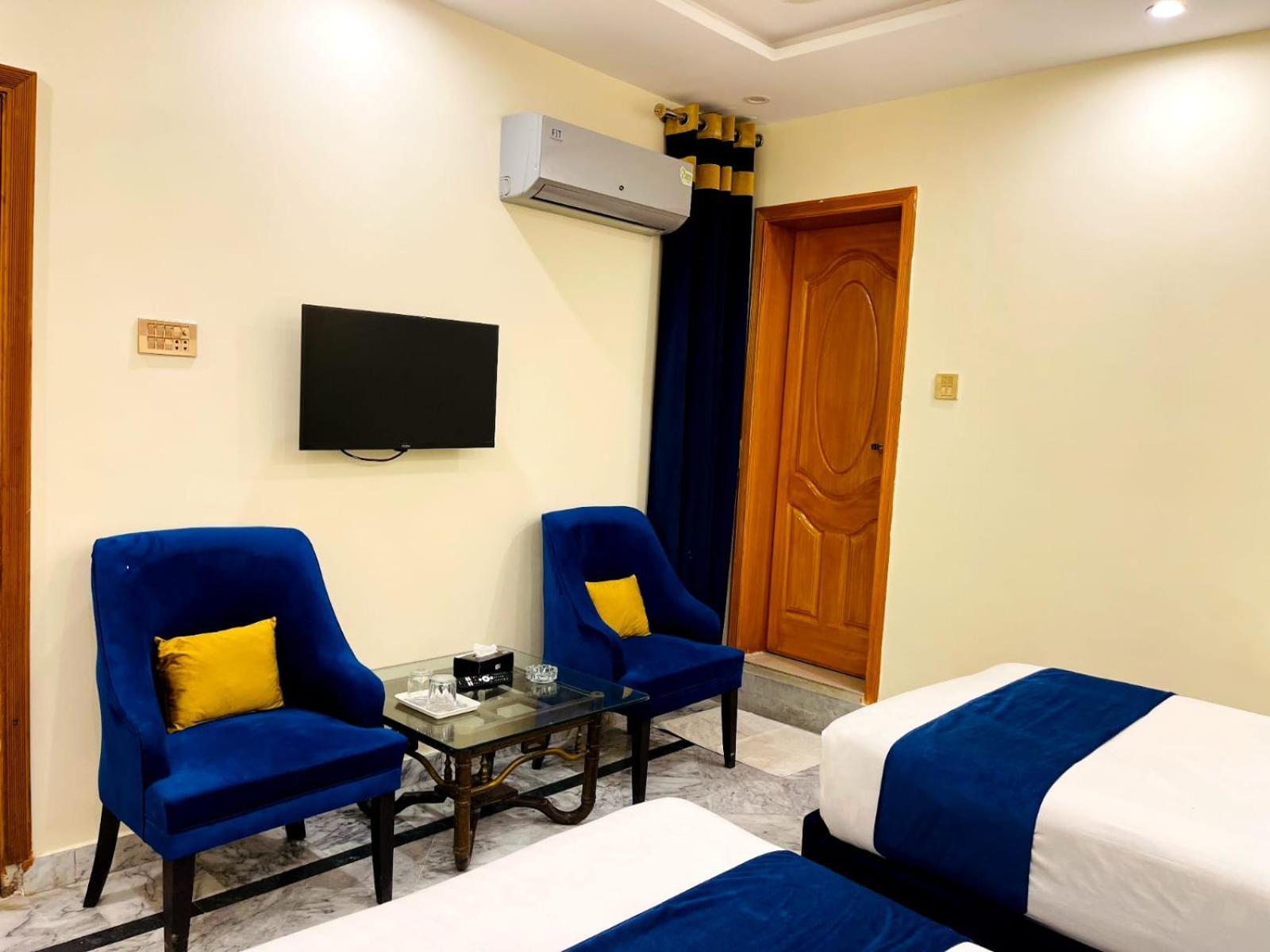 Deluxe Twin Room photo 1