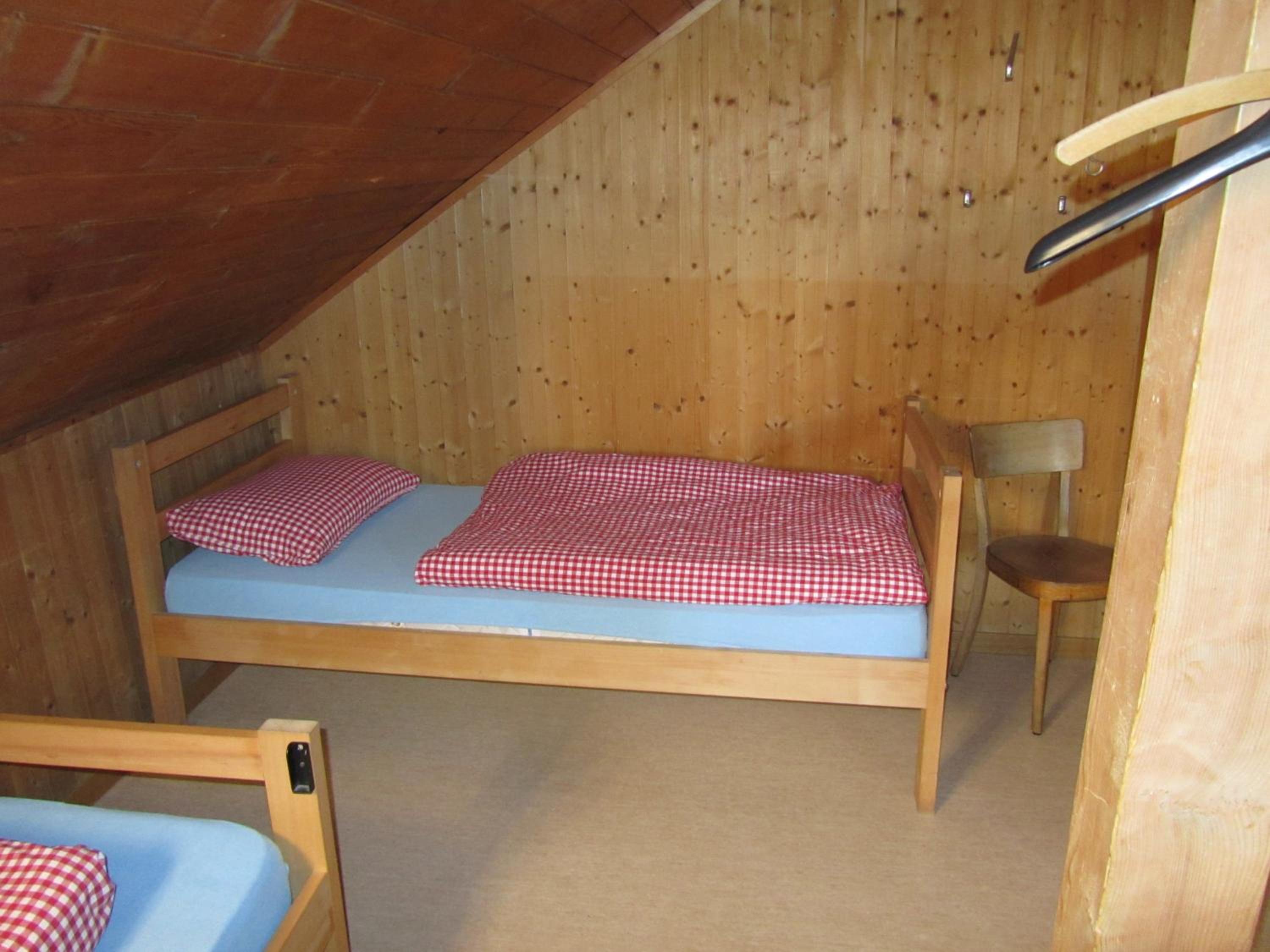 Quadruple Room with Shared Bathroom photo 3