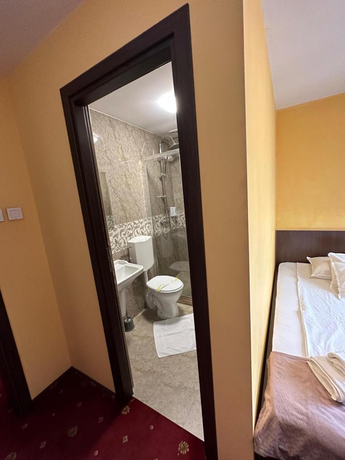 Single Room with Terrace